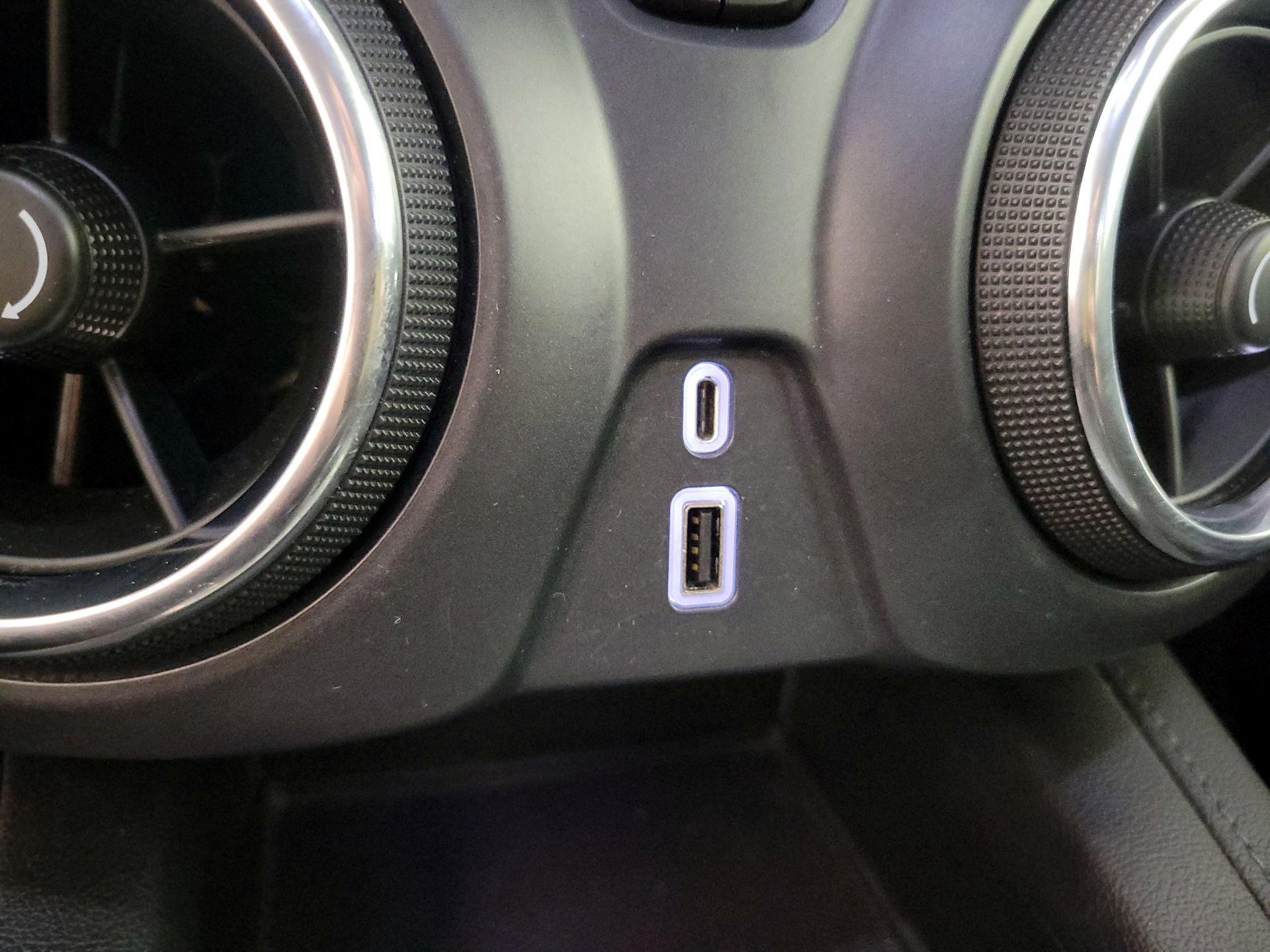 Thumbnail: 2020 Chevrolet Blazer - 18