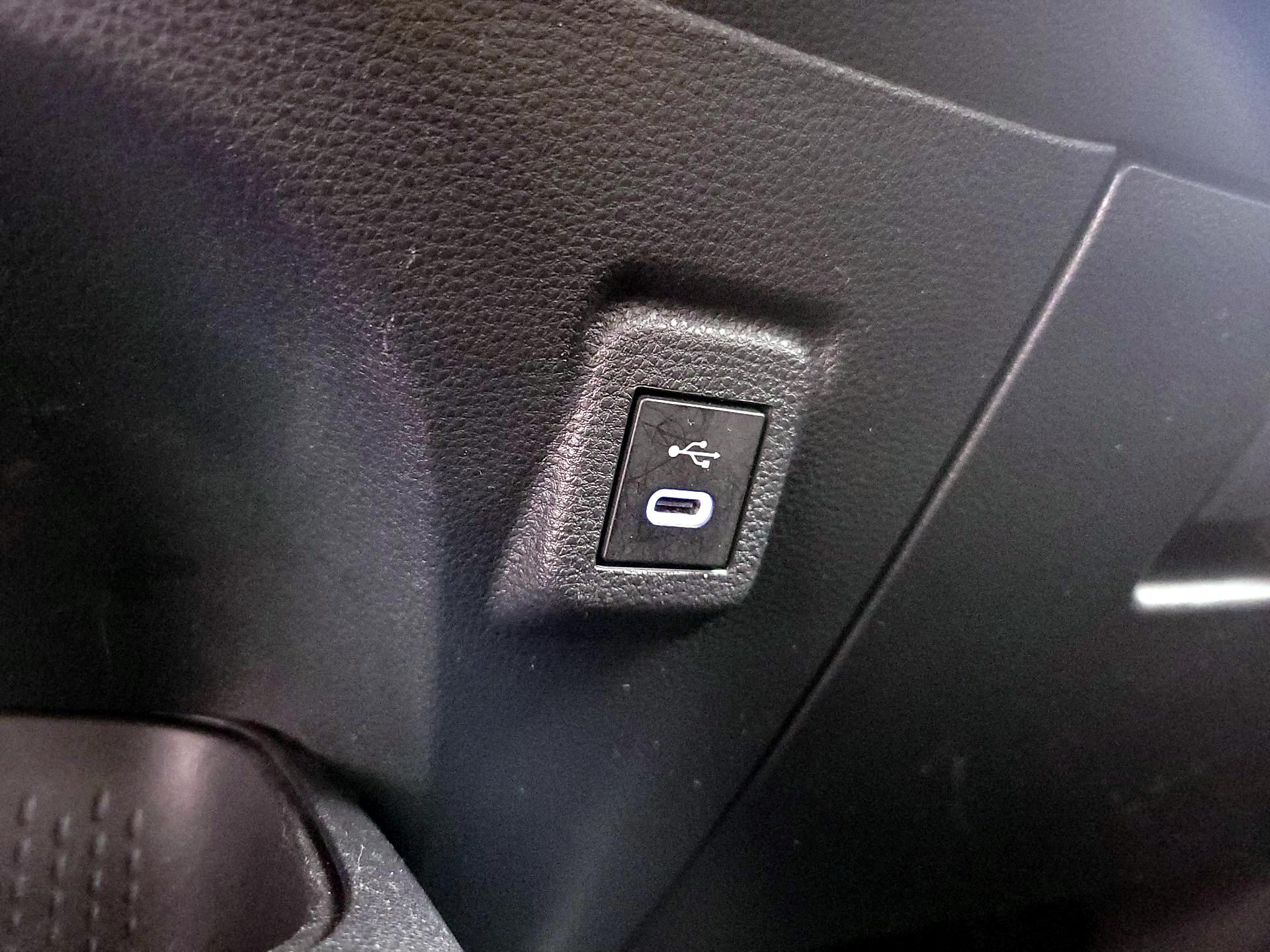 Thumbnail: 2024 Toyota Corolla - 18