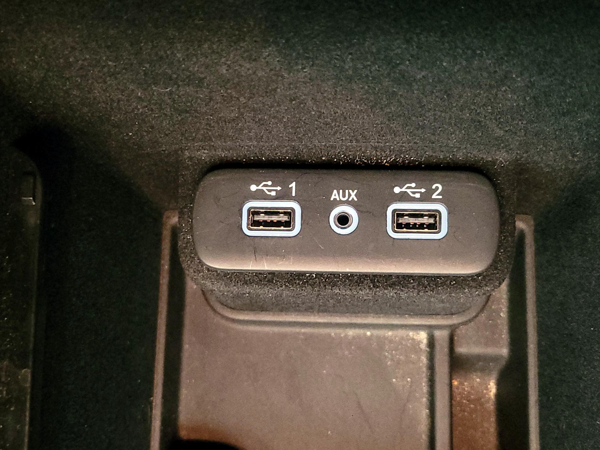 Thumbnail: 2021 Dodge Charger - 19