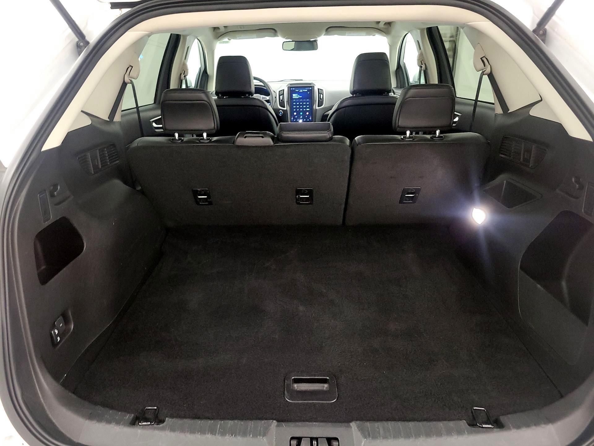 Thumbnail: 2024 Ford Edge - 20