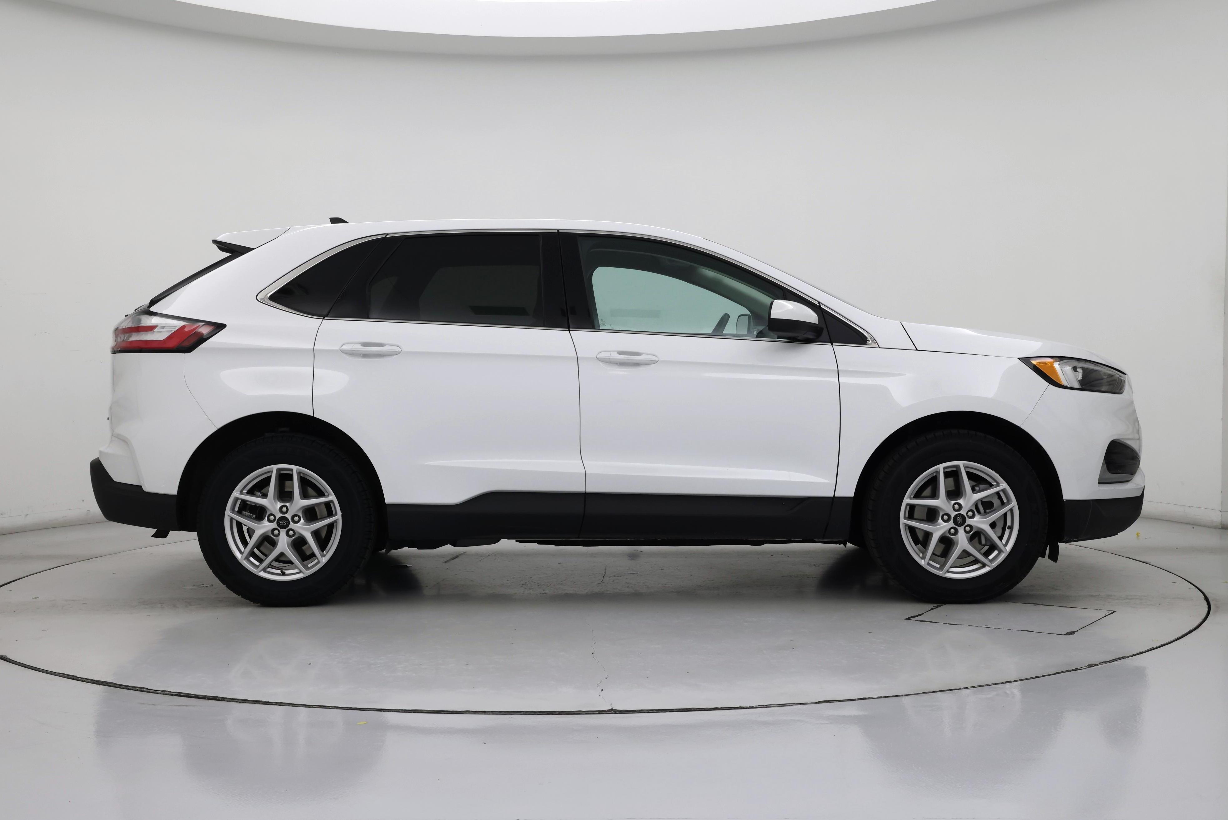 Thumbnail: 2024 Ford Edge - 7