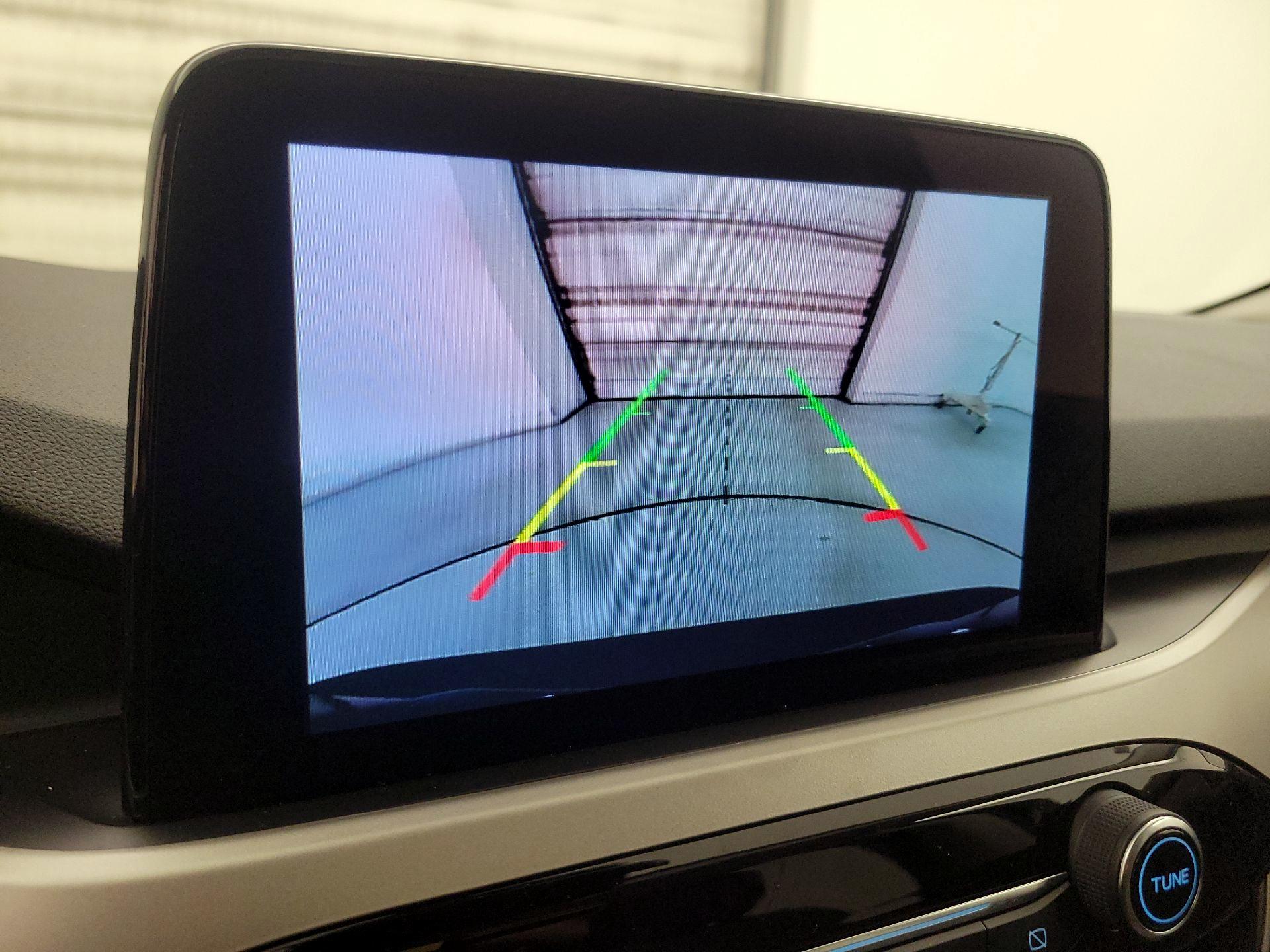 Thumbnail: 2022 Ford Escape - 14