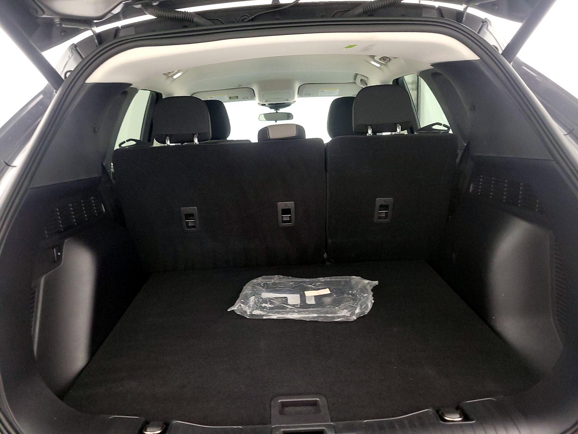 Thumbnail: 2022 Ford Escape - 20