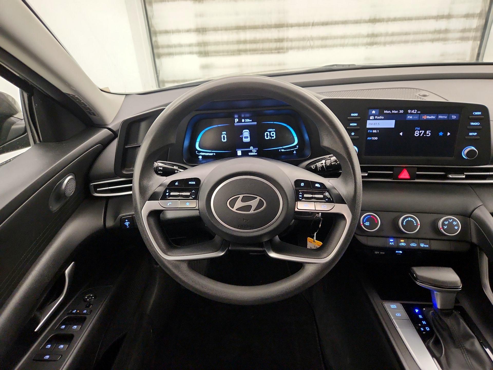 Thumbnail: 2024 Hyundai Elantra - 10