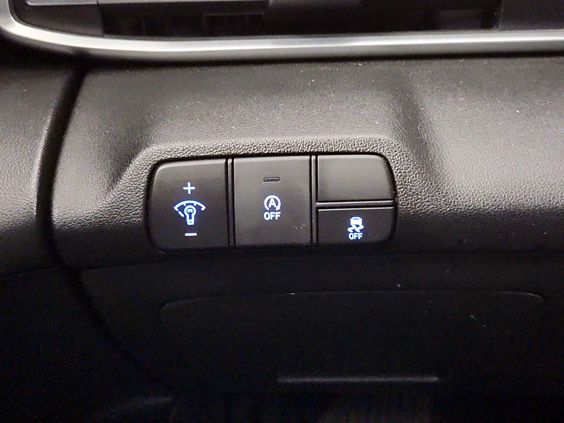 Thumbnail: 2024 Hyundai Elantra - 13