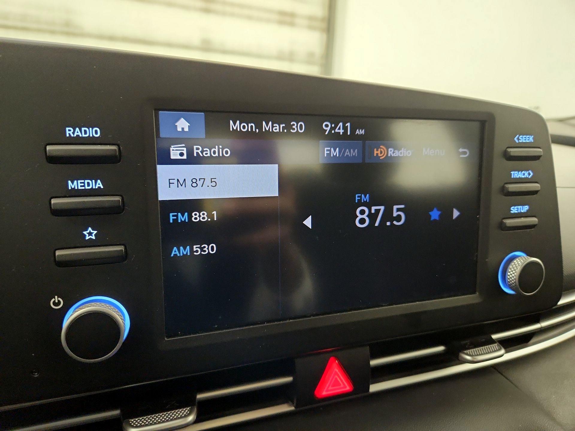 Thumbnail: 2024 Hyundai Elantra - 15