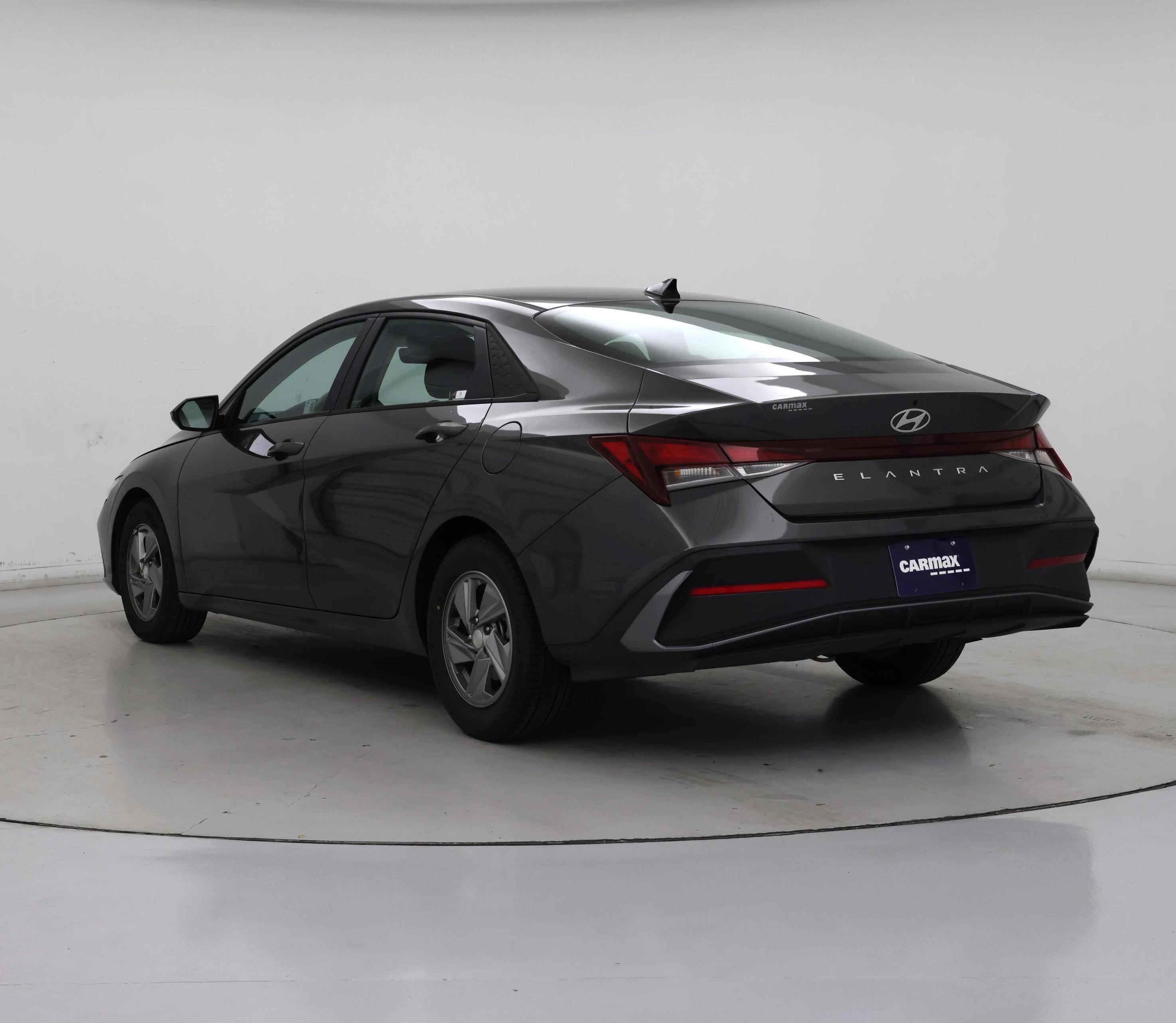 Thumbnail: 2024 Hyundai Elantra - 2