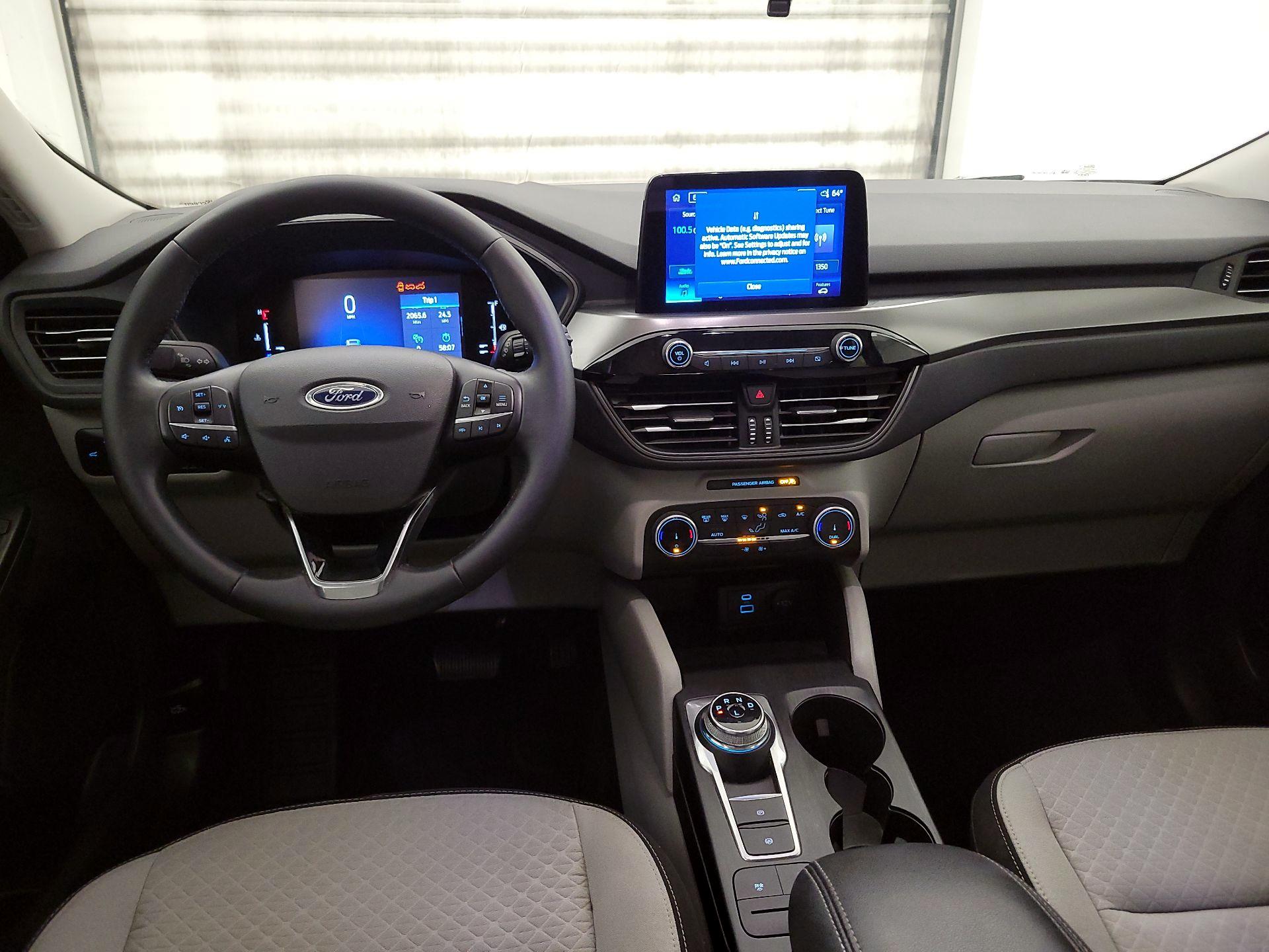 Thumbnail: 2023 Ford Escape - 9