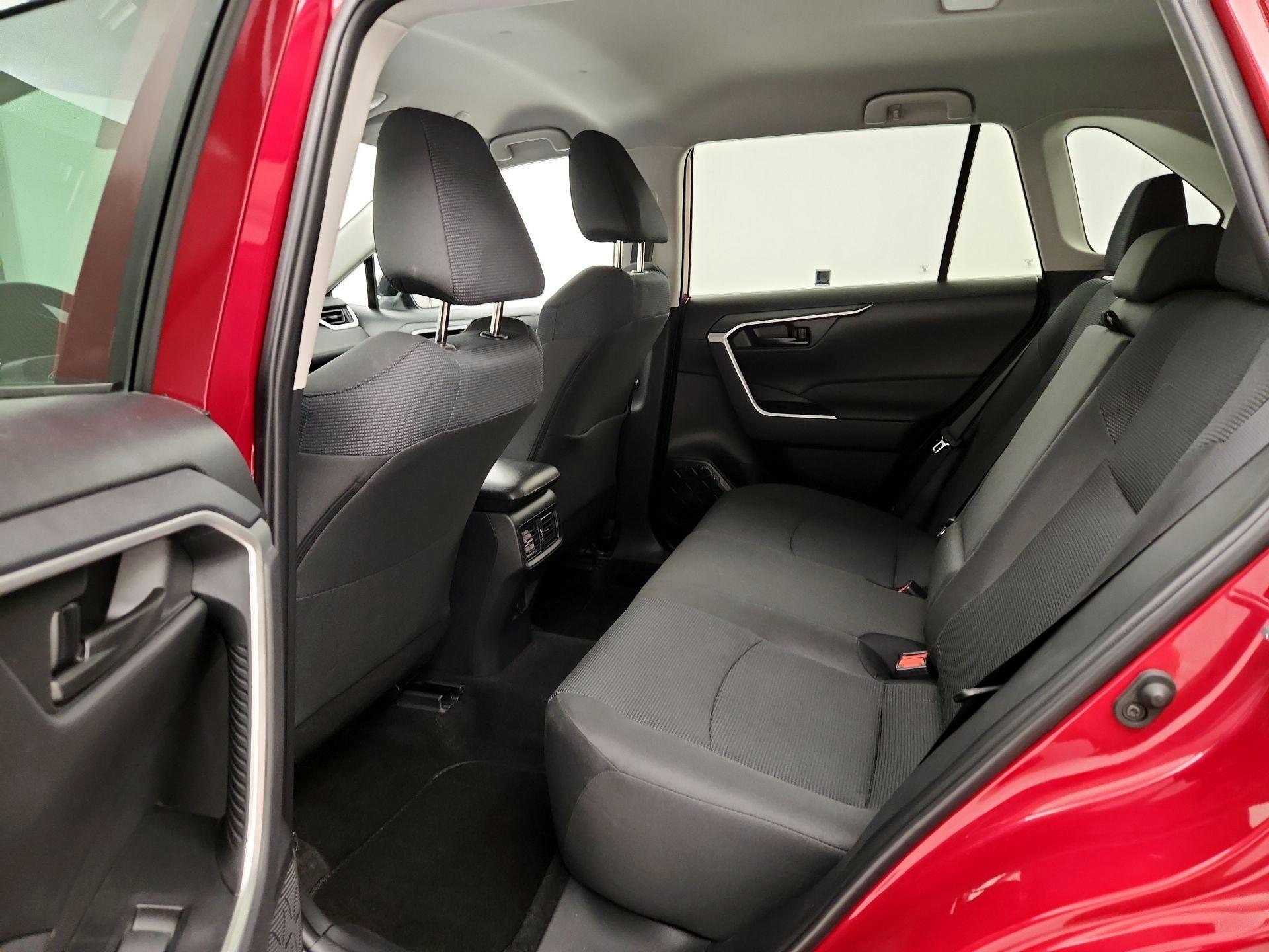 Thumbnail: 2025 Toyota RAV4 - 19