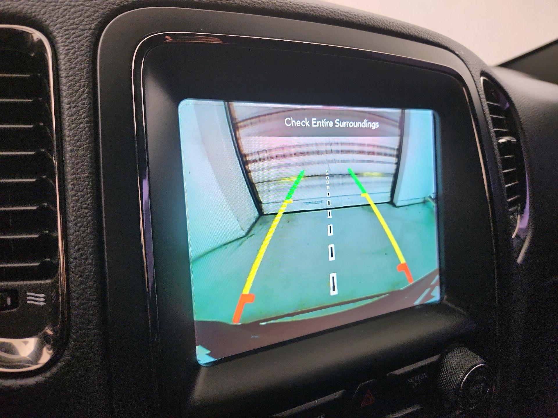 Thumbnail: 2020 Dodge Durango - 15