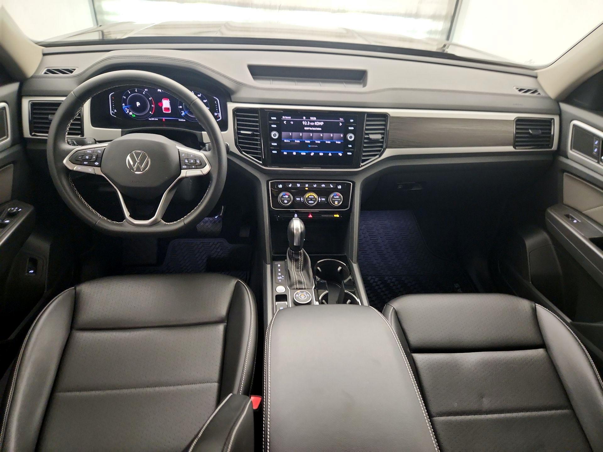 Thumbnail: 2023 Volkswagen Atlas - 9