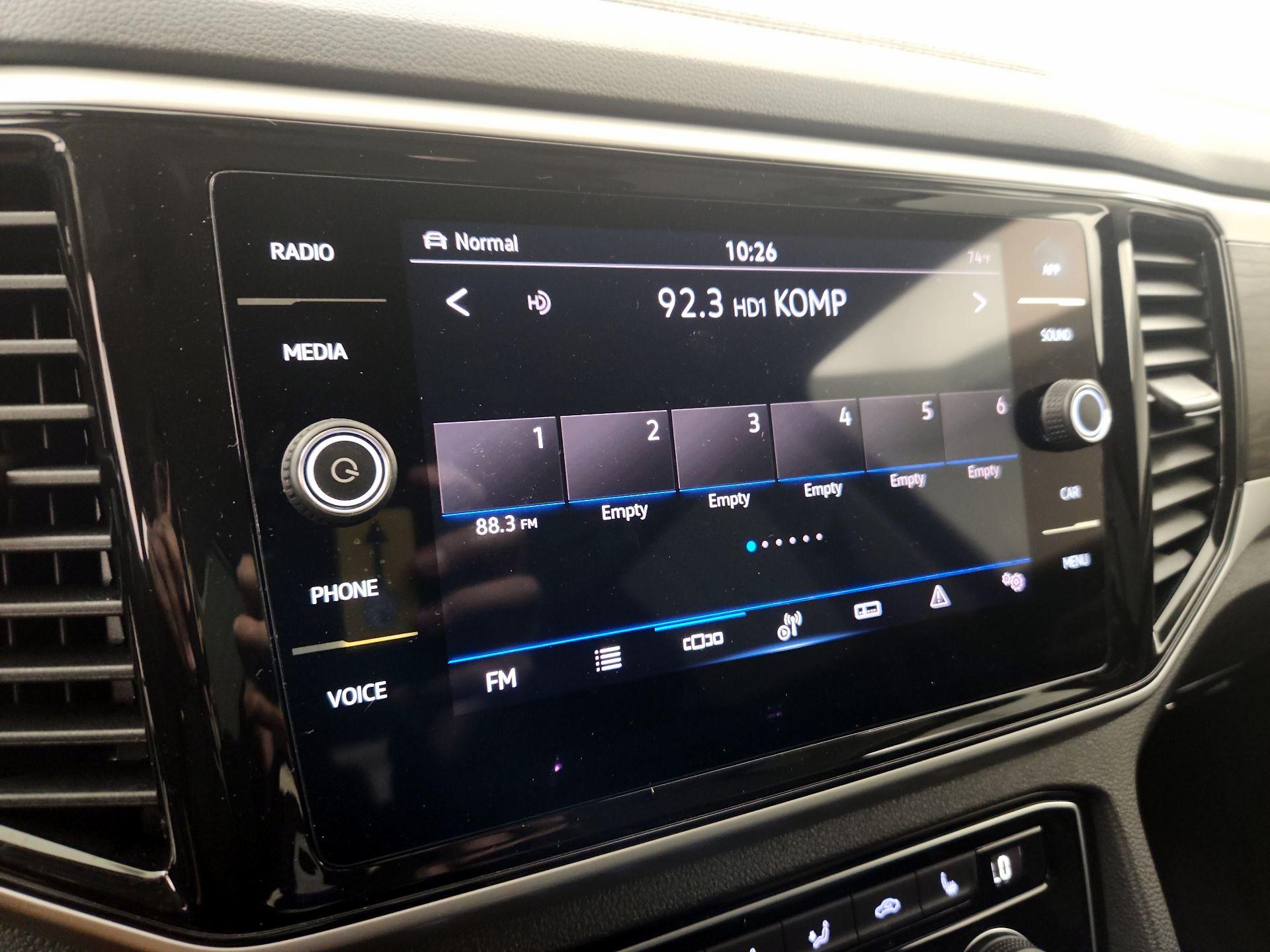 Thumbnail: 2023 Volkswagen Atlas - 15