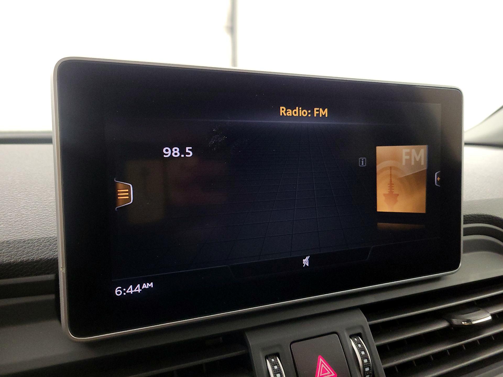 Thumbnail: 2020 Audi Q5 - 16