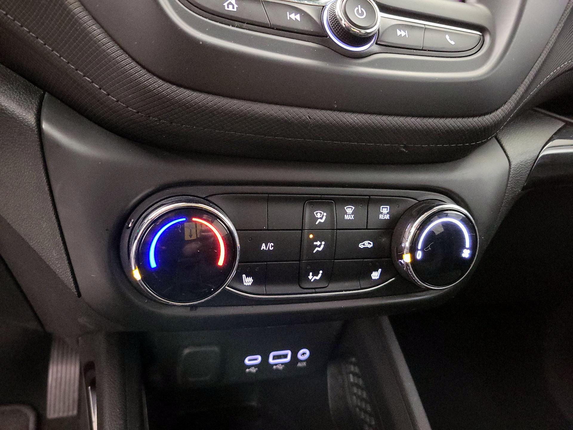 Thumbnail: 2023 Chevrolet TrailBlazer - 16