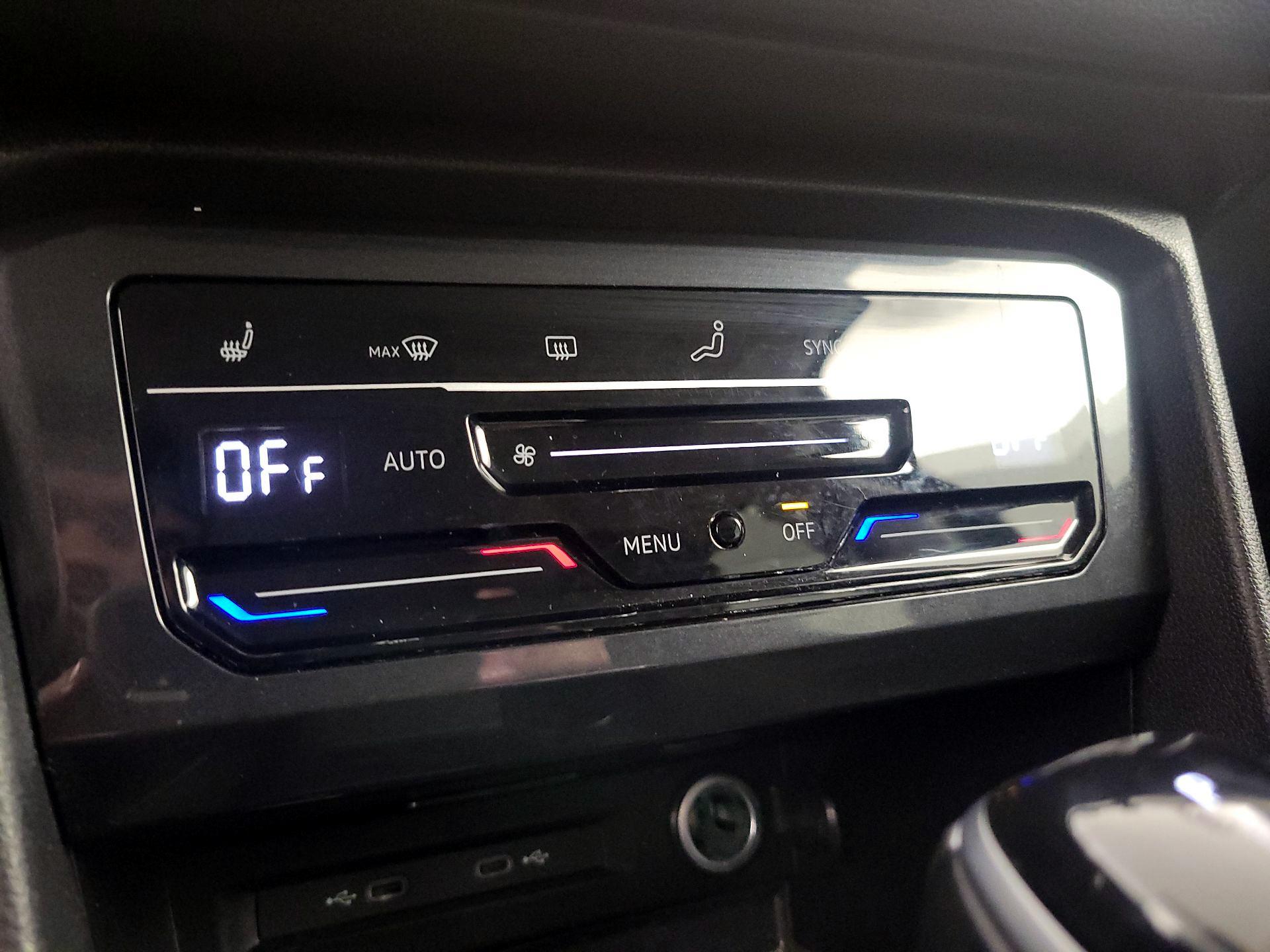 Thumbnail: 2024 Volkswagen Tiguan - 16