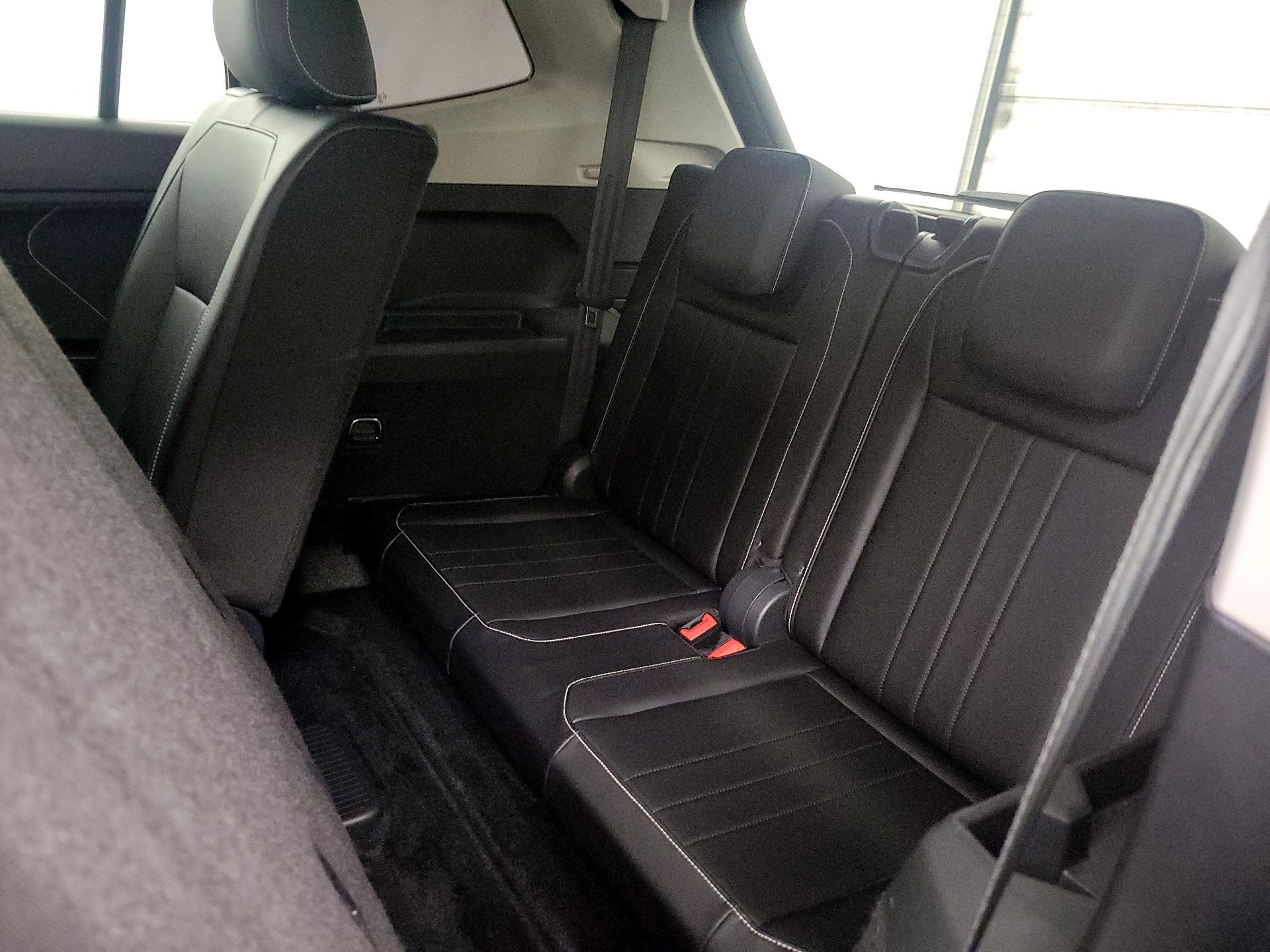 Thumbnail: 2024 Volkswagen Tiguan - 20