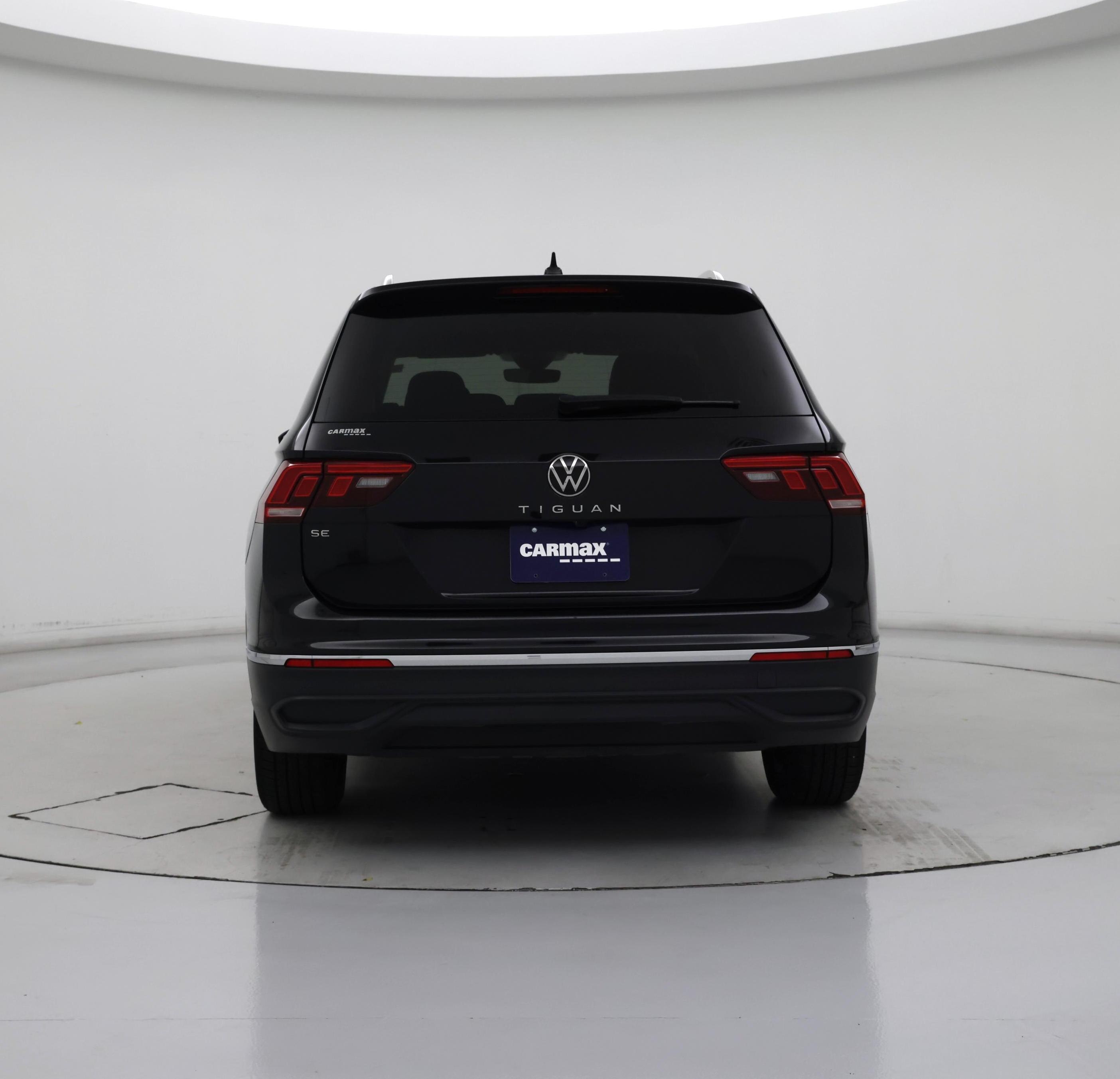 Thumbnail: 2024 Volkswagen Tiguan - 6