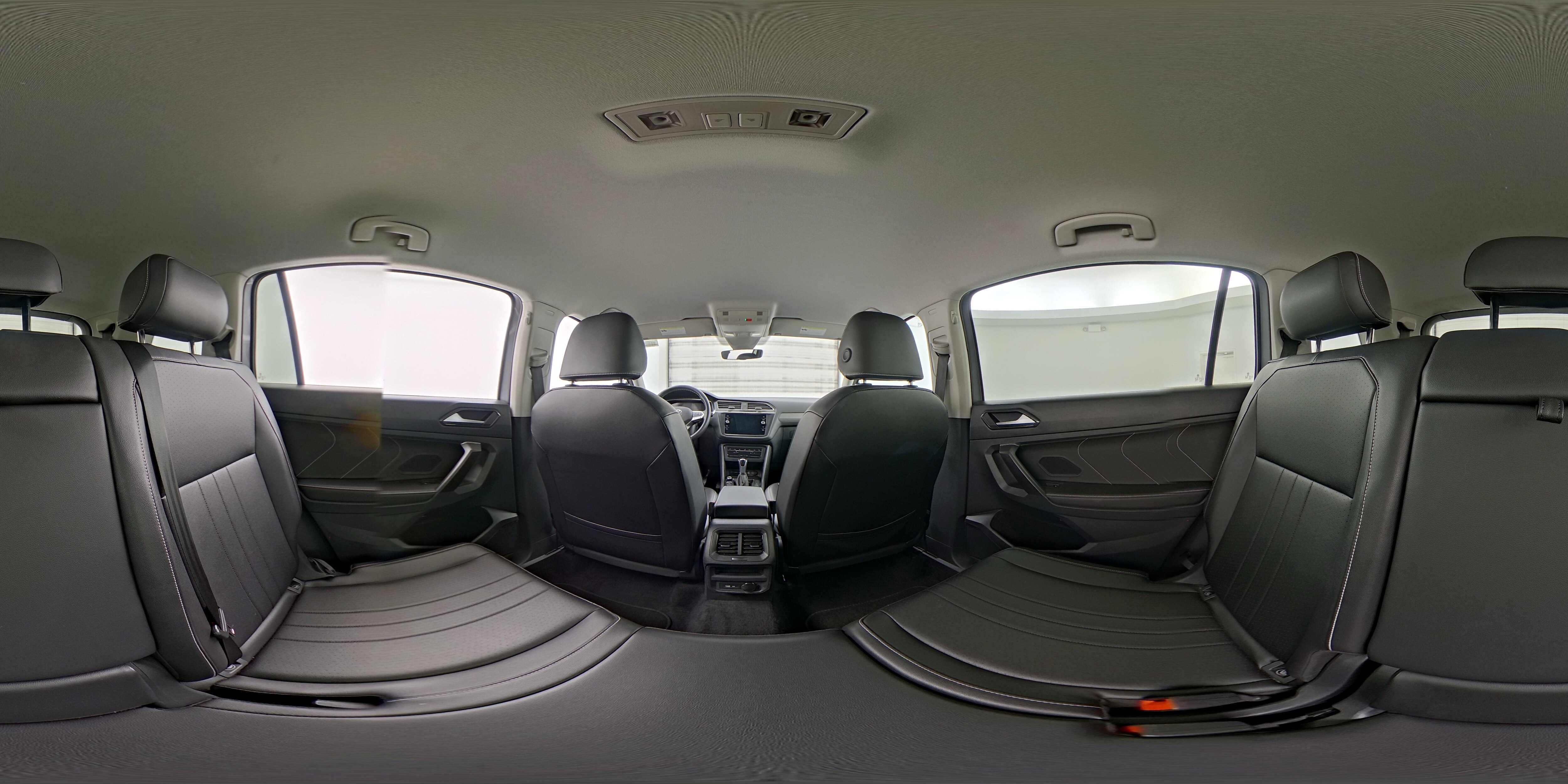 2024 Volkswagen Tiguan SE - Photo 27