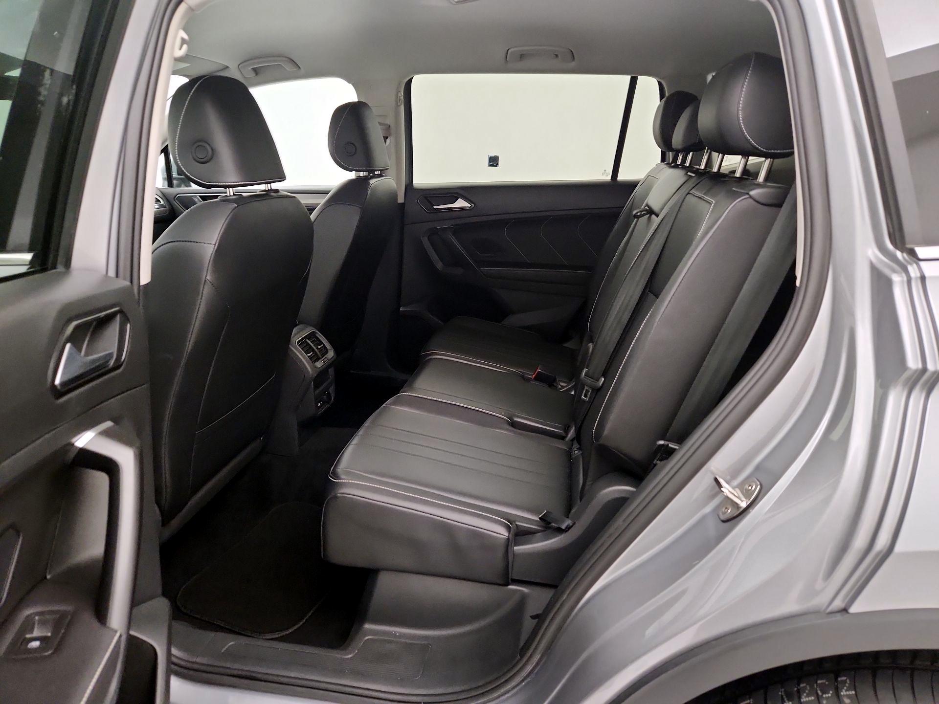 Thumbnail: 2024 Volkswagen Tiguan - 19