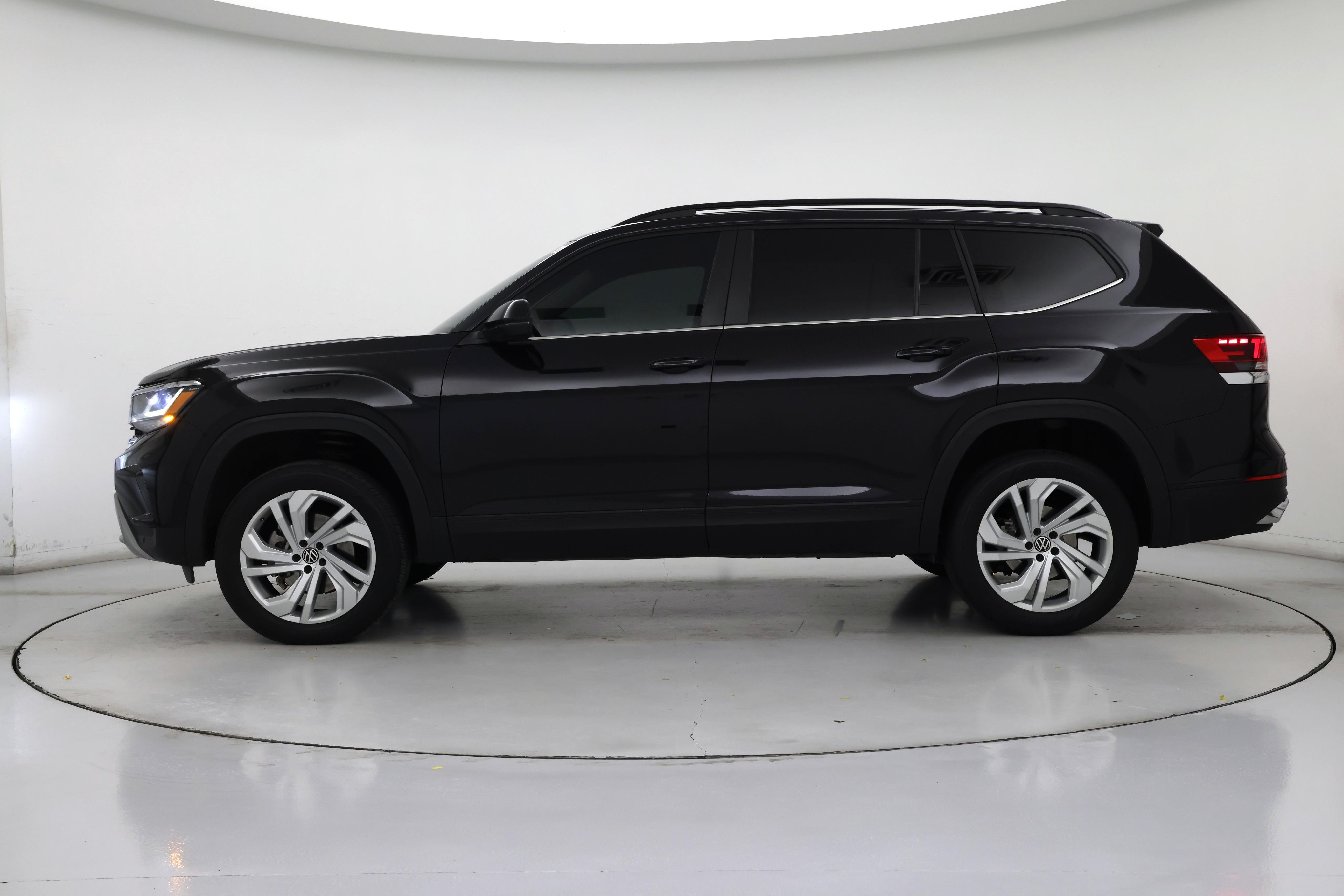 Thumbnail: 2021 Volkswagen Atlas - 3