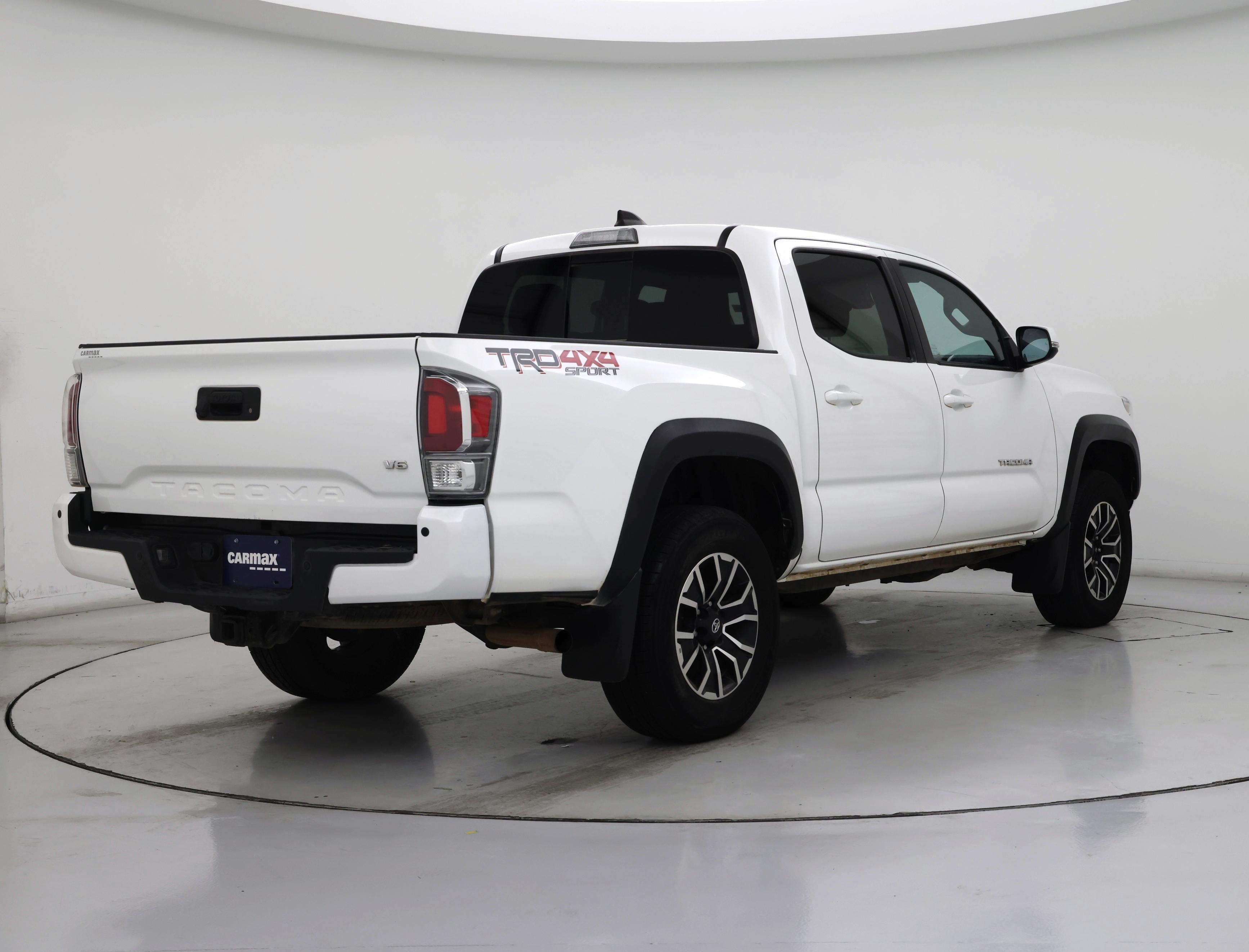 Thumbnail: 2020 Toyota Tacoma - 8