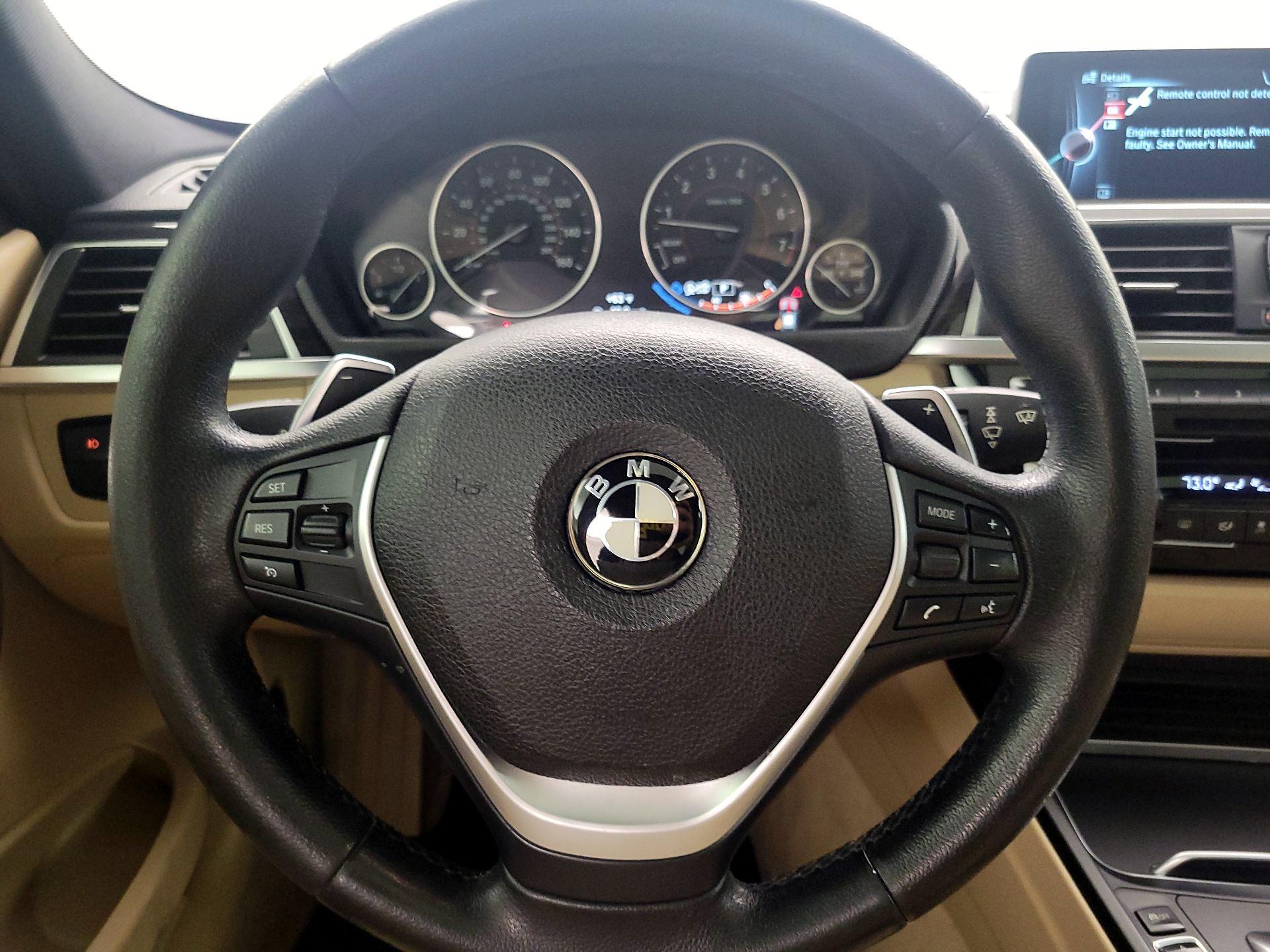 Thumbnail: 2016 BMW 3 Series - 10