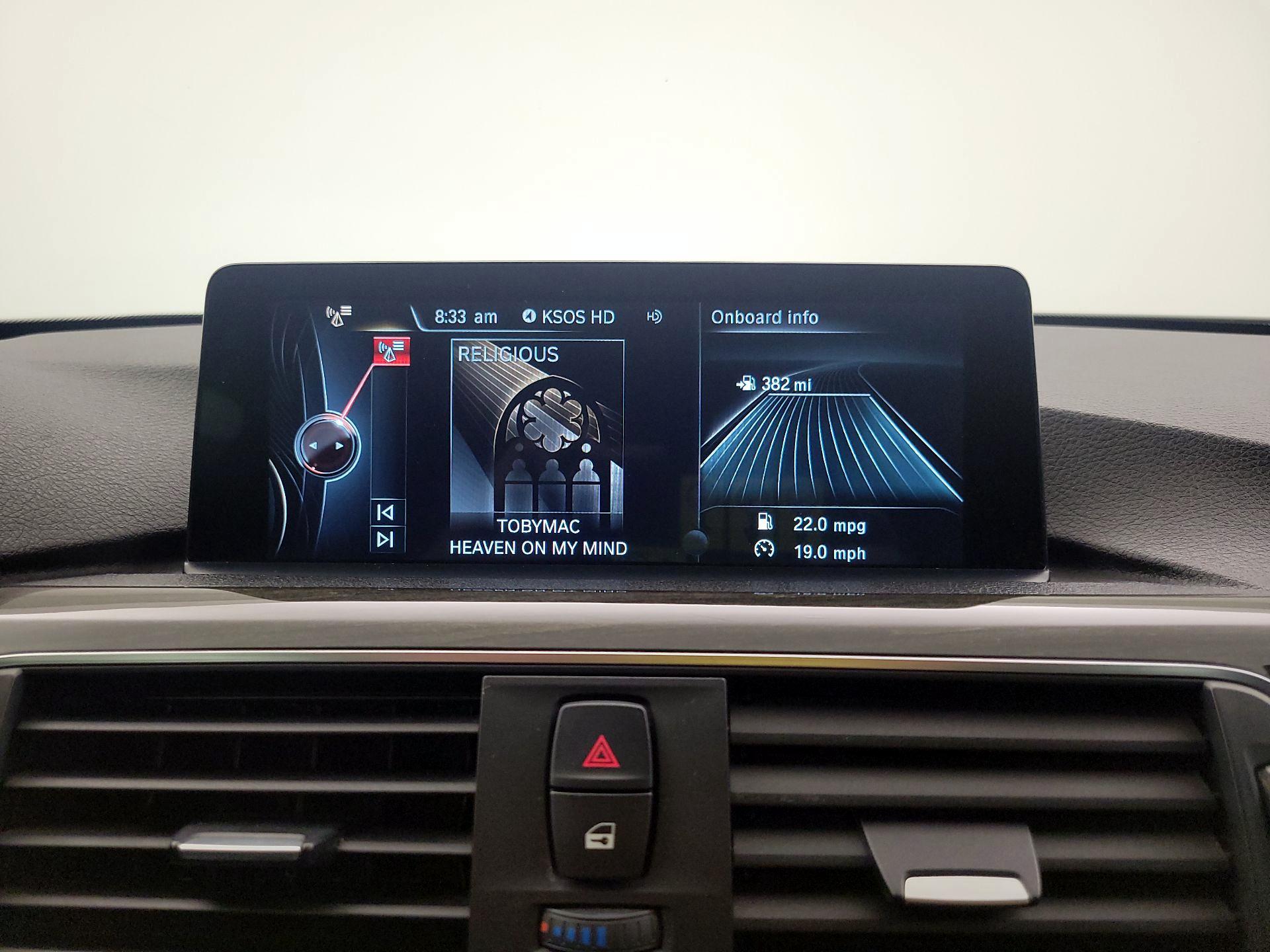 Thumbnail: 2016 BMW 3 Series - 15