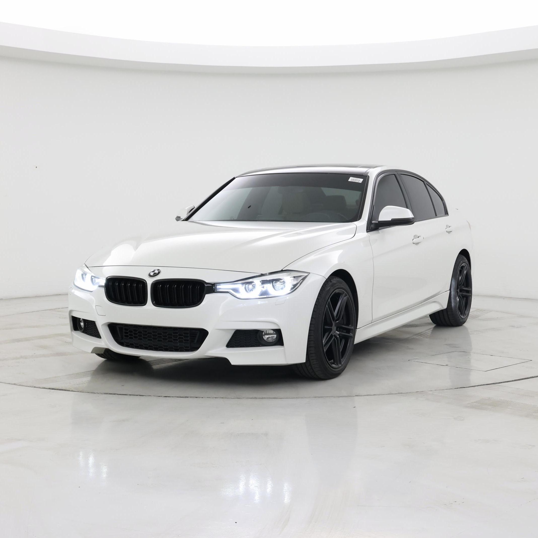 Thumbnail: 2016 BMW 3 Series - 4