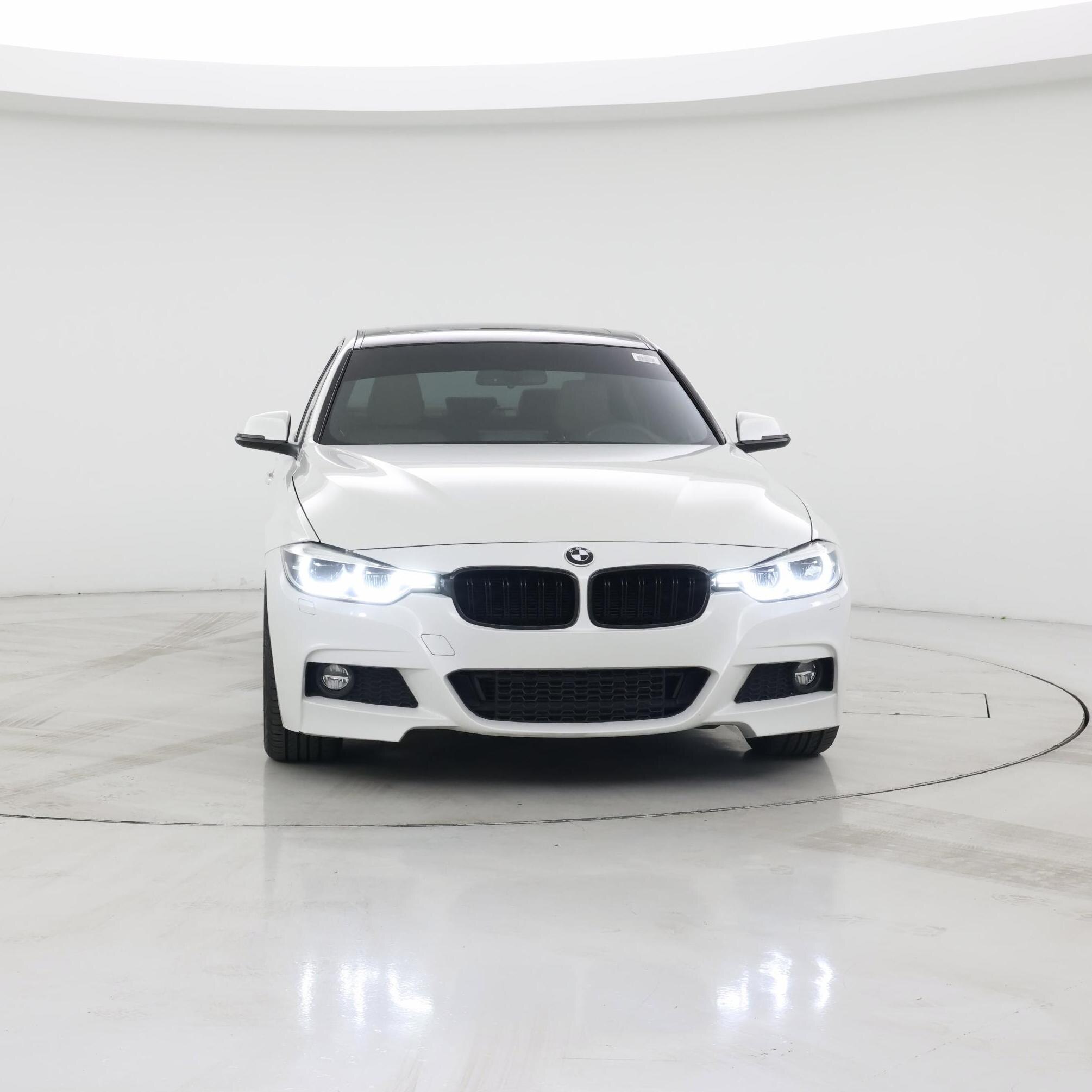 Thumbnail: 2016 BMW 3 Series - 5