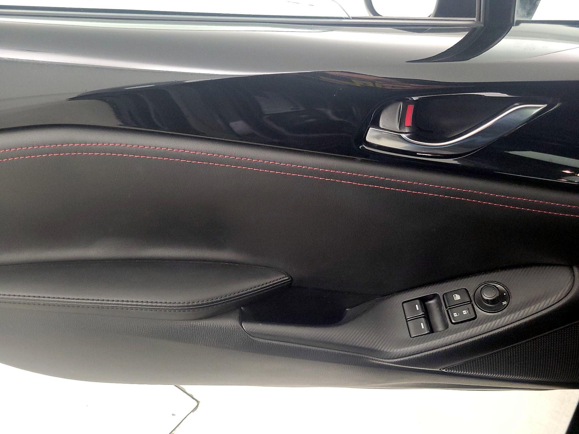 Thumbnail: 2018 Mazda MX-5 Miata - 12