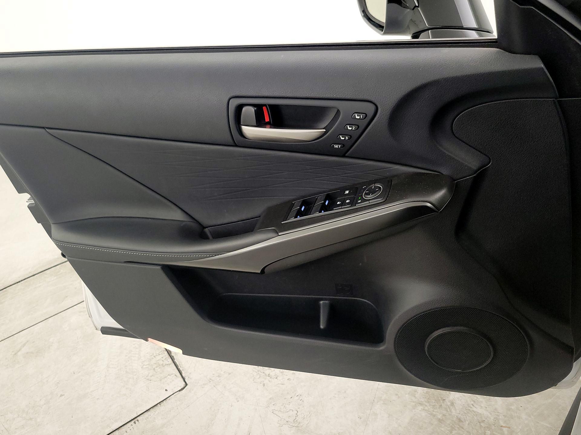 Thumbnail: 2024 Lexus IS - 12