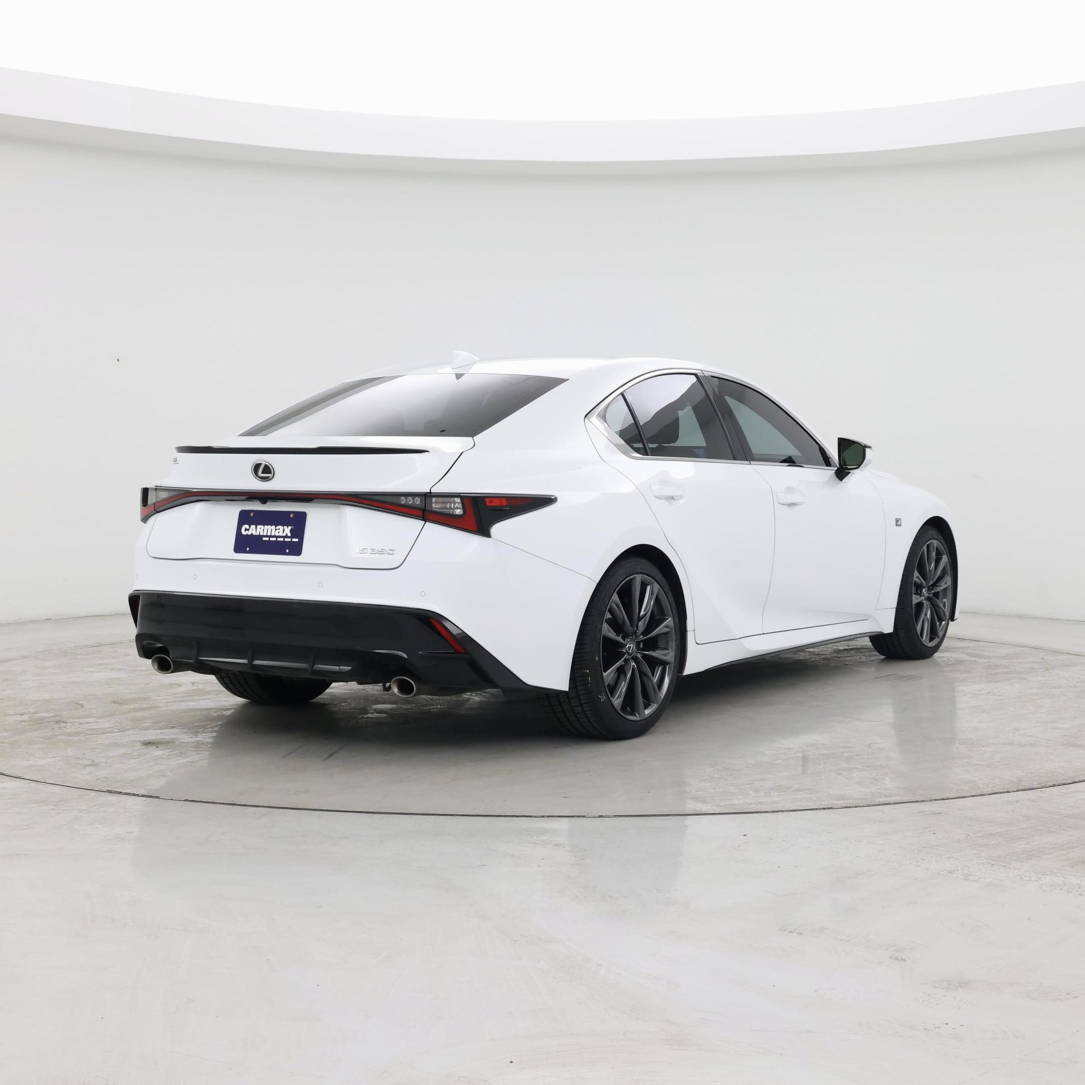 Thumbnail: 2024 Lexus IS - 8