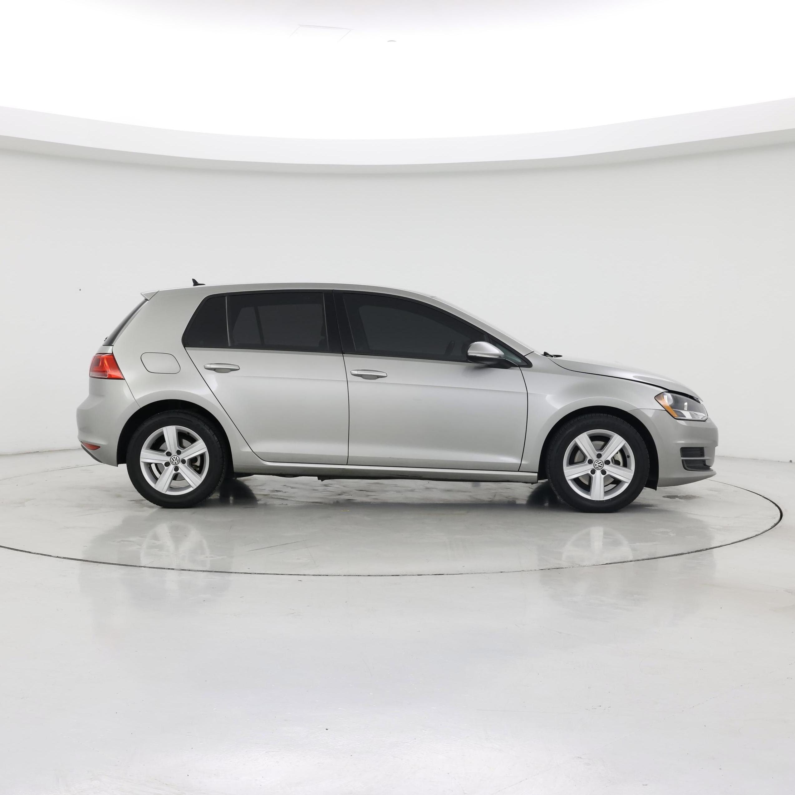 Thumbnail: 2017 Volkswagen Golf - 7