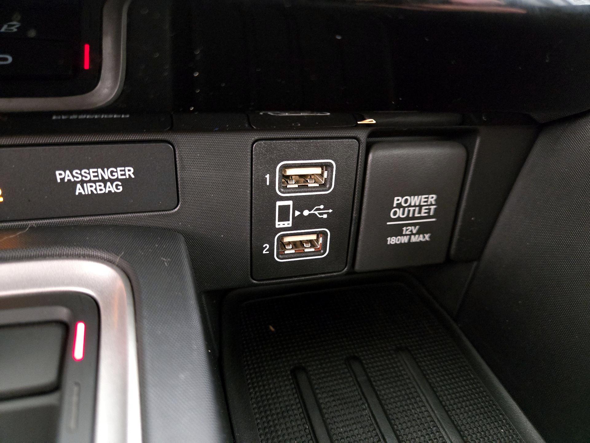 Thumbnail: 2020 Honda Insight - 18