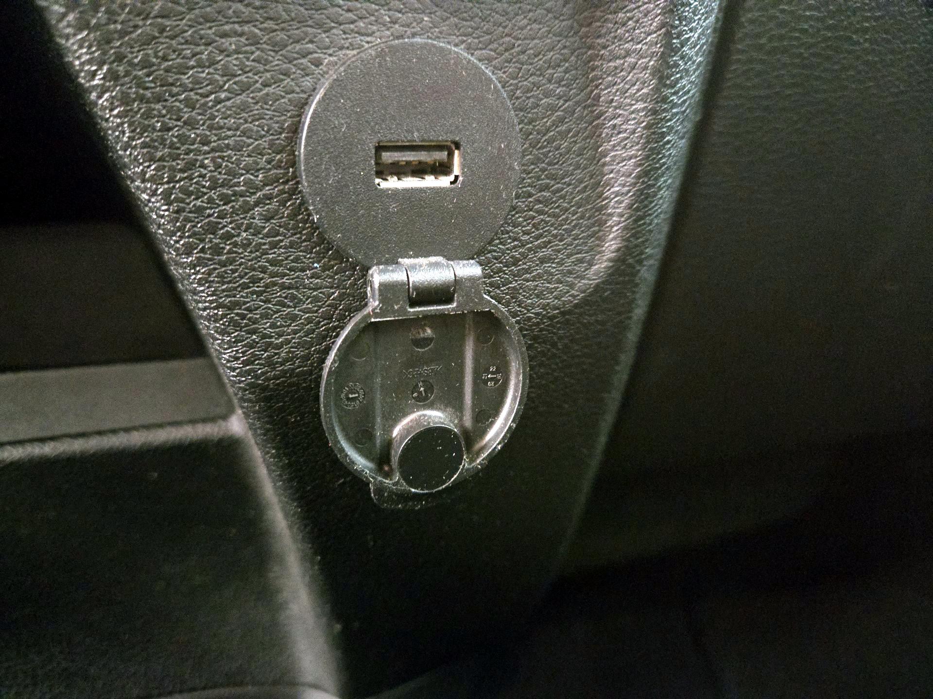 Thumbnail: 2021 RAM 1500 Classic - 18