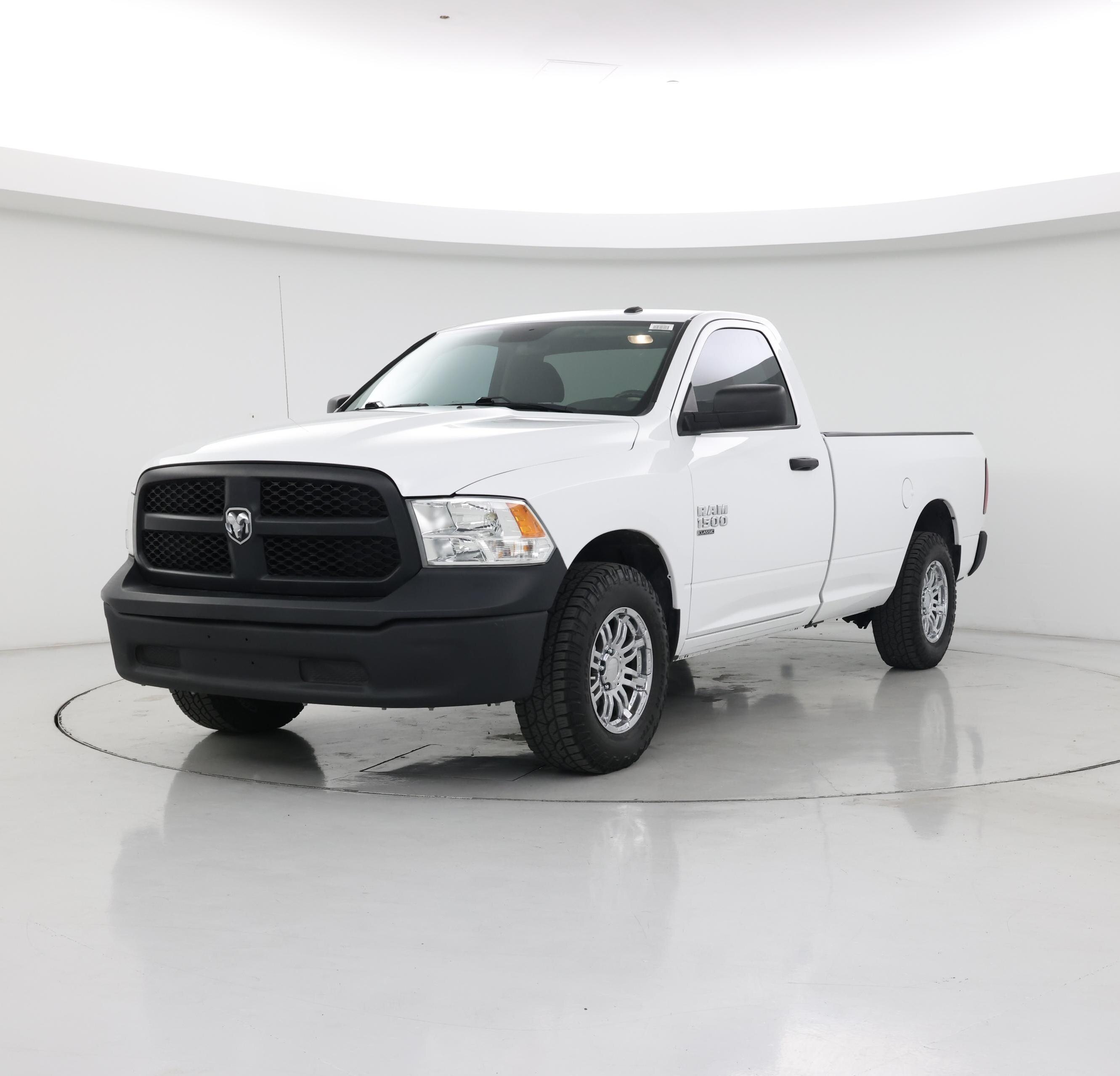 Thumbnail: 2021 RAM 1500 Classic - 4