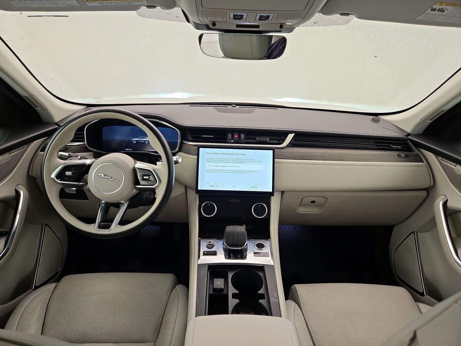 Thumbnail: 2021 Jaguar F-Pace - 9