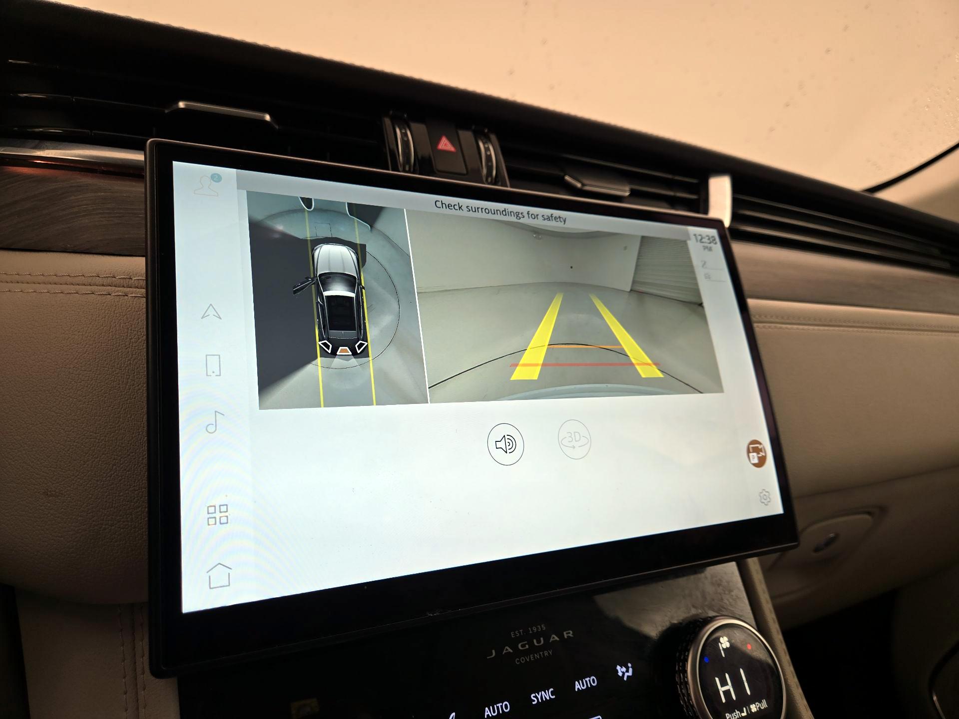 Thumbnail: 2021 Jaguar F-Pace - 15