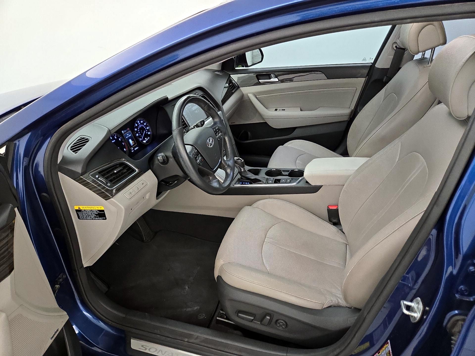 Thumbnail: 2015 Hyundai Sonata - 11