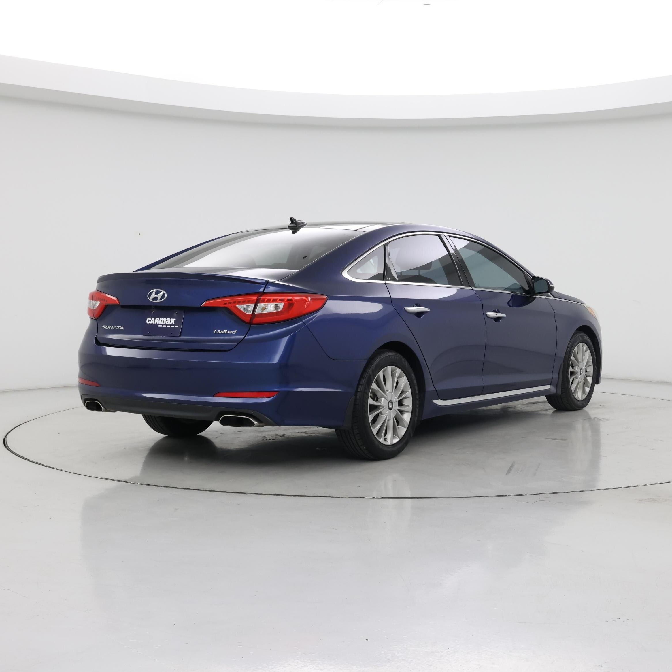 Thumbnail: 2015 Hyundai Sonata - 8