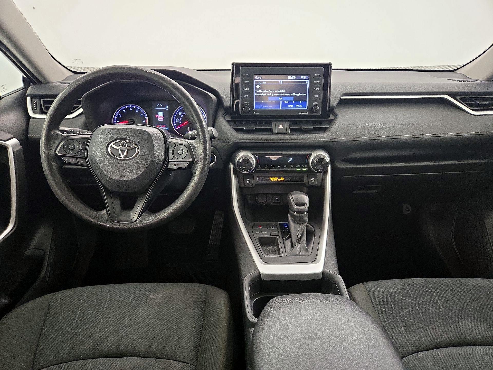 Thumbnail: 2021 Toyota RAV4 - 9