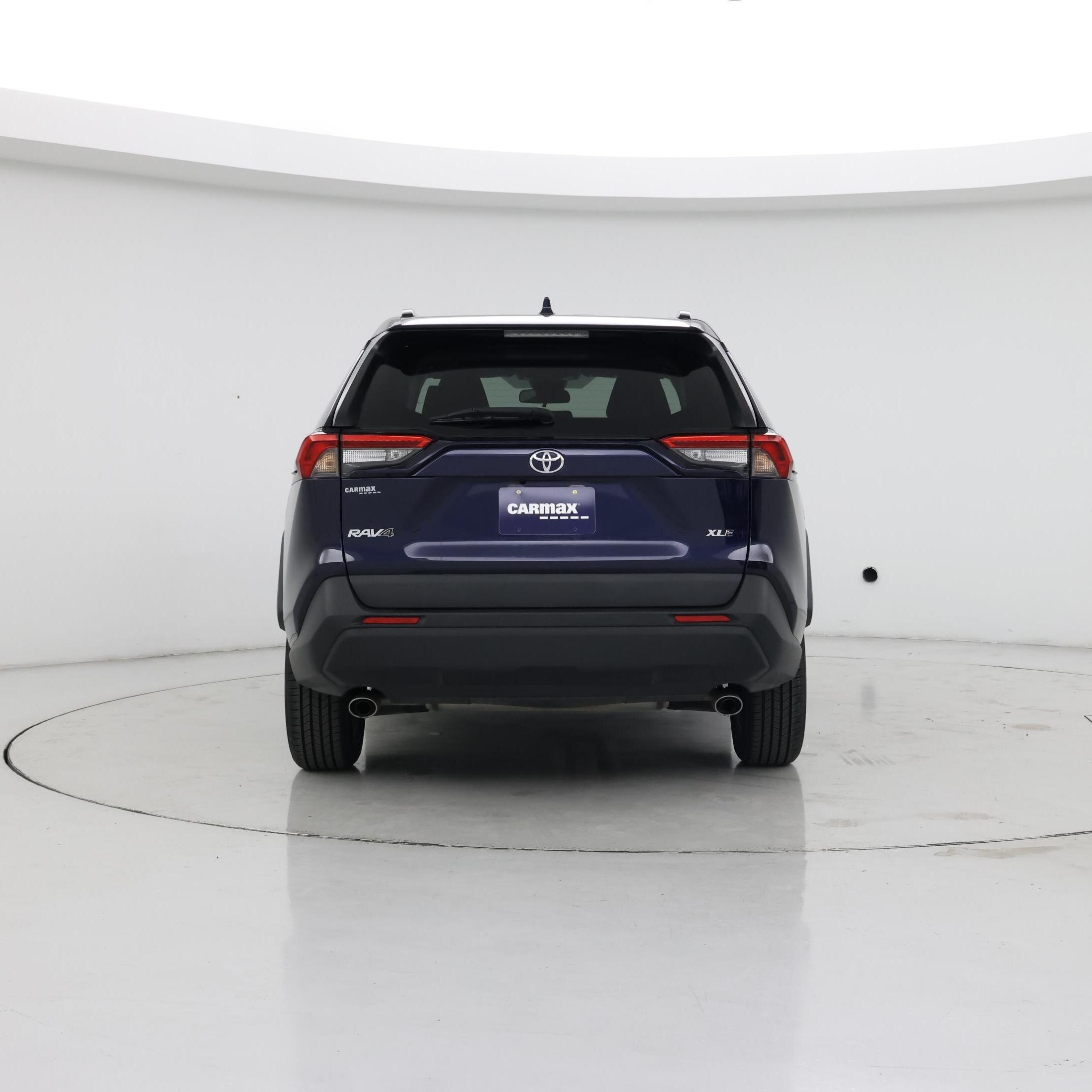 Thumbnail: 2021 Toyota RAV4 - 6