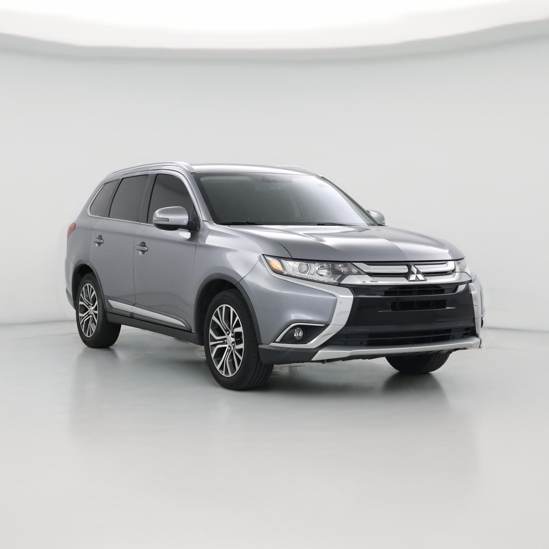 Thumbnail: 2017 Mitsubishi Outlander - 1