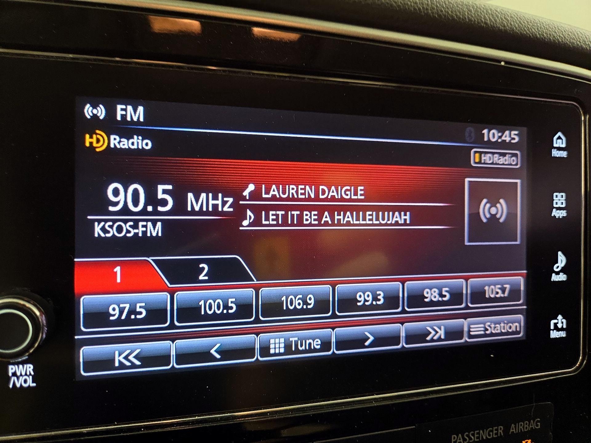 Thumbnail: 2017 Mitsubishi Outlander - 15