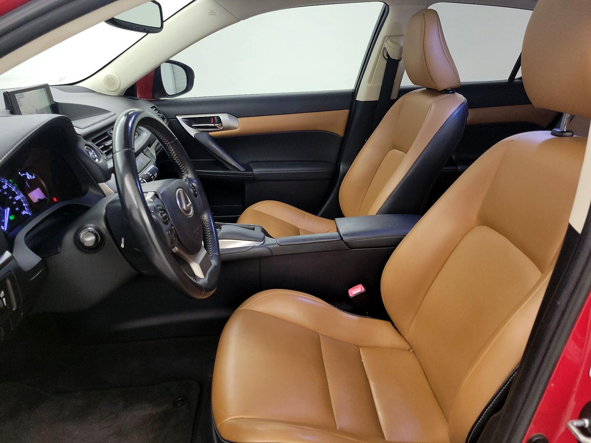 Thumbnail: 2014 Lexus CT - 11