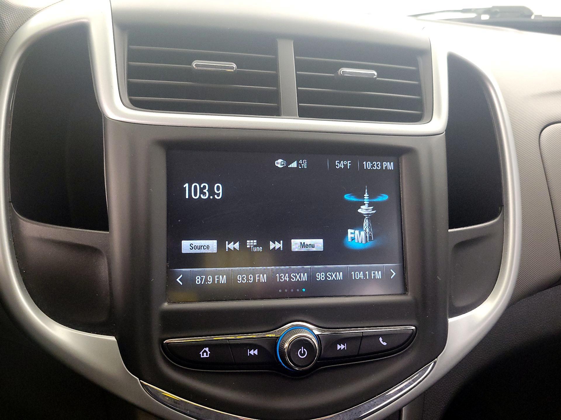 Thumbnail: 2017 Chevrolet Sonic - 15