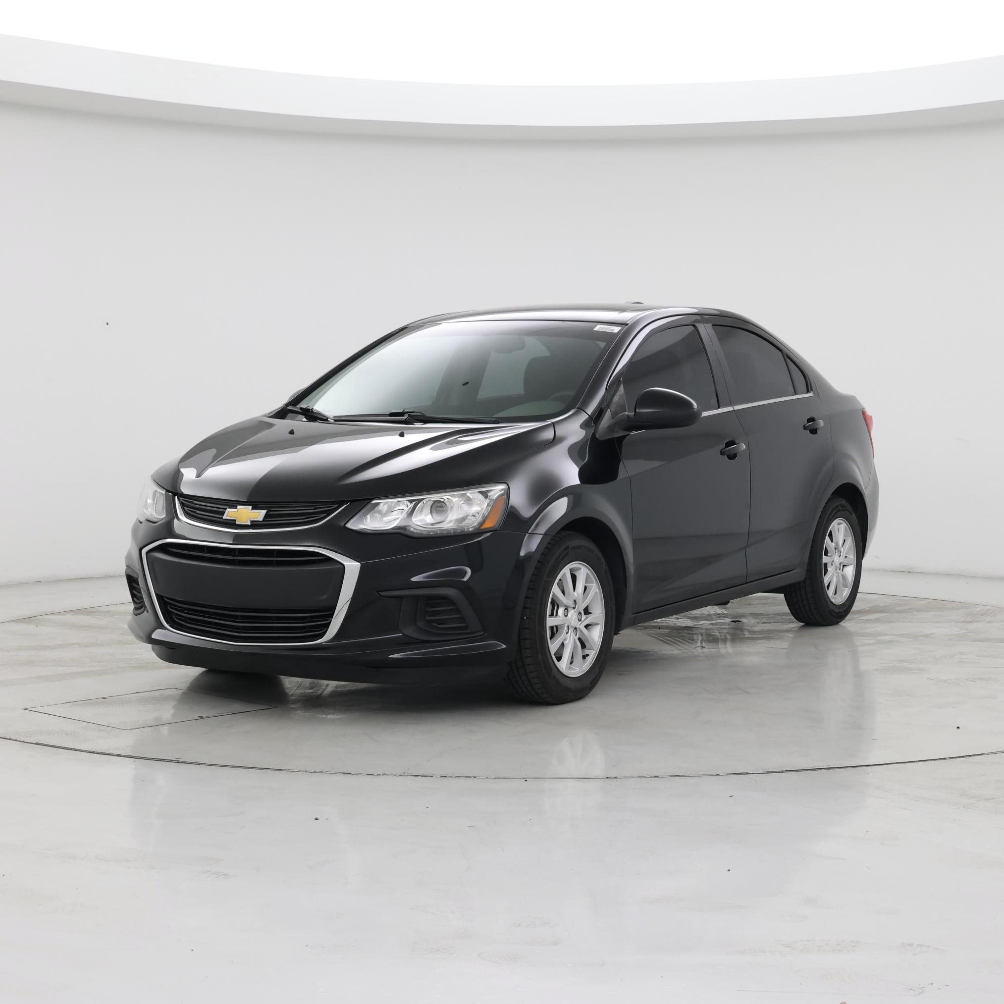 Thumbnail: 2017 Chevrolet Sonic - 4