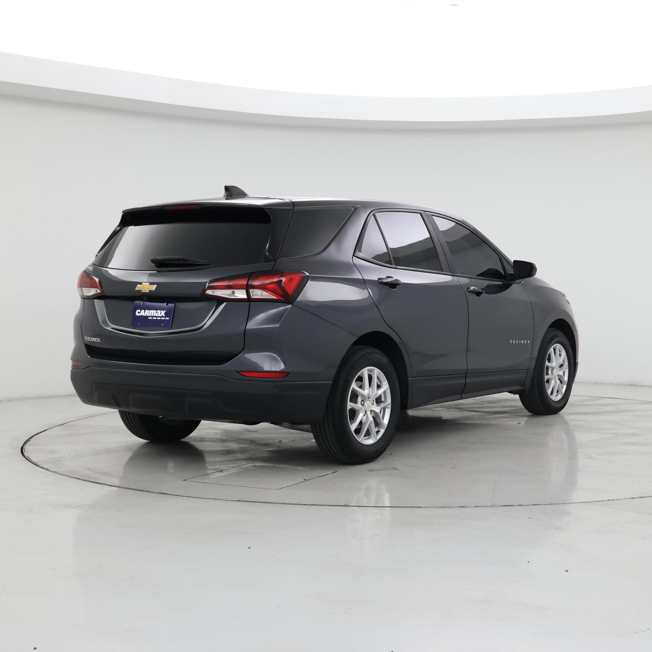 Thumbnail: 2022 Chevrolet Equinox - 8