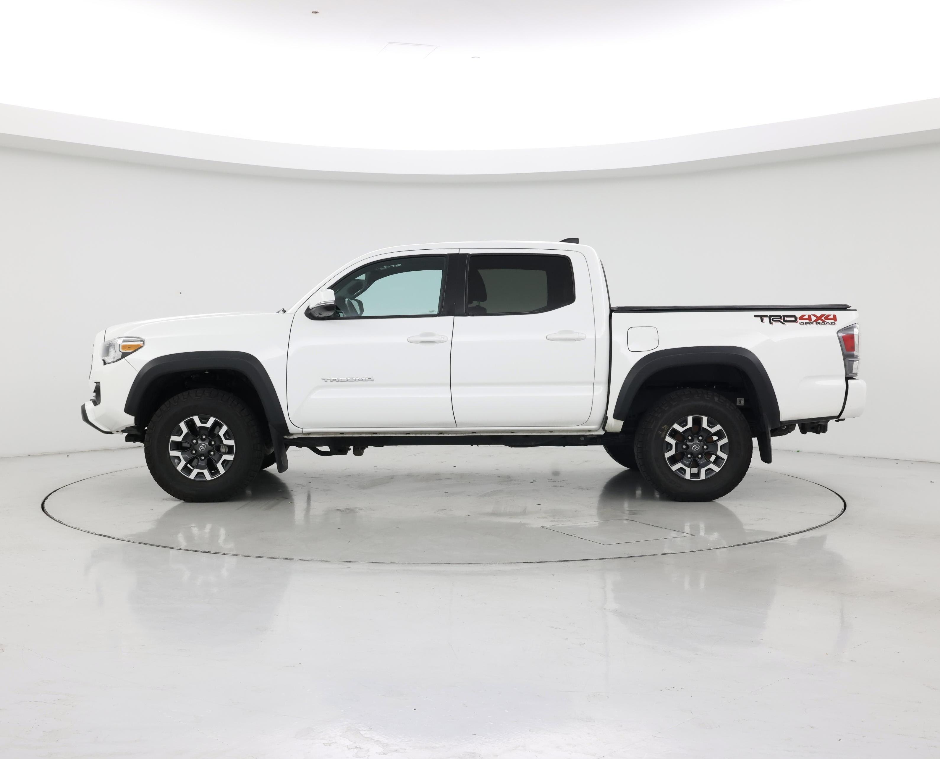 Thumbnail: 2023 Toyota Tacoma - 3