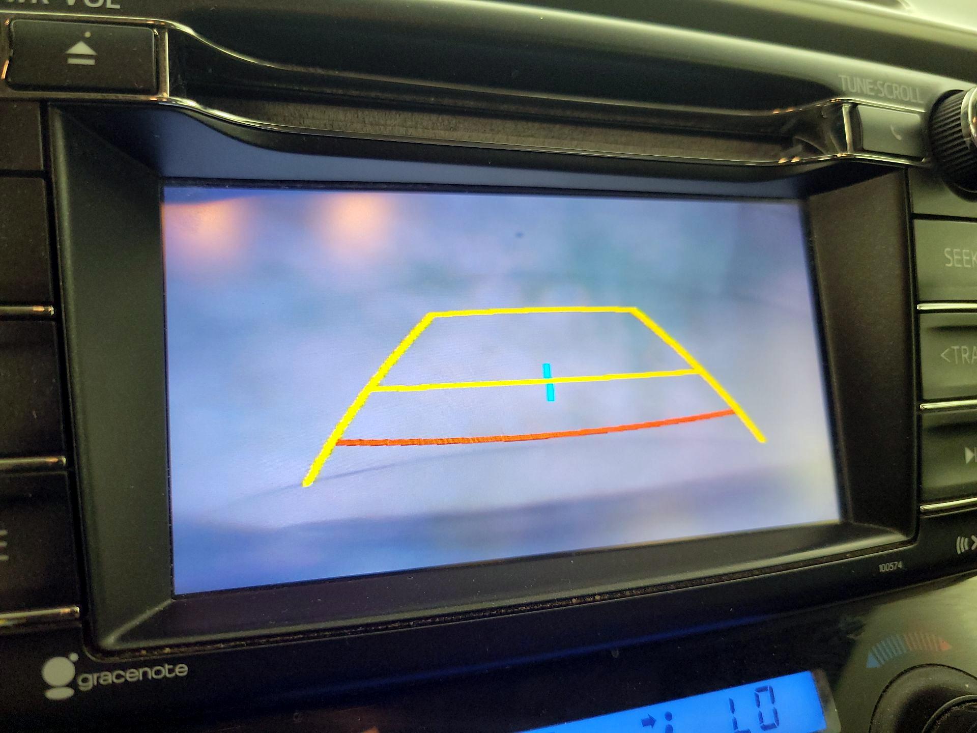 Thumbnail: 2018 Toyota RAV4 - 14